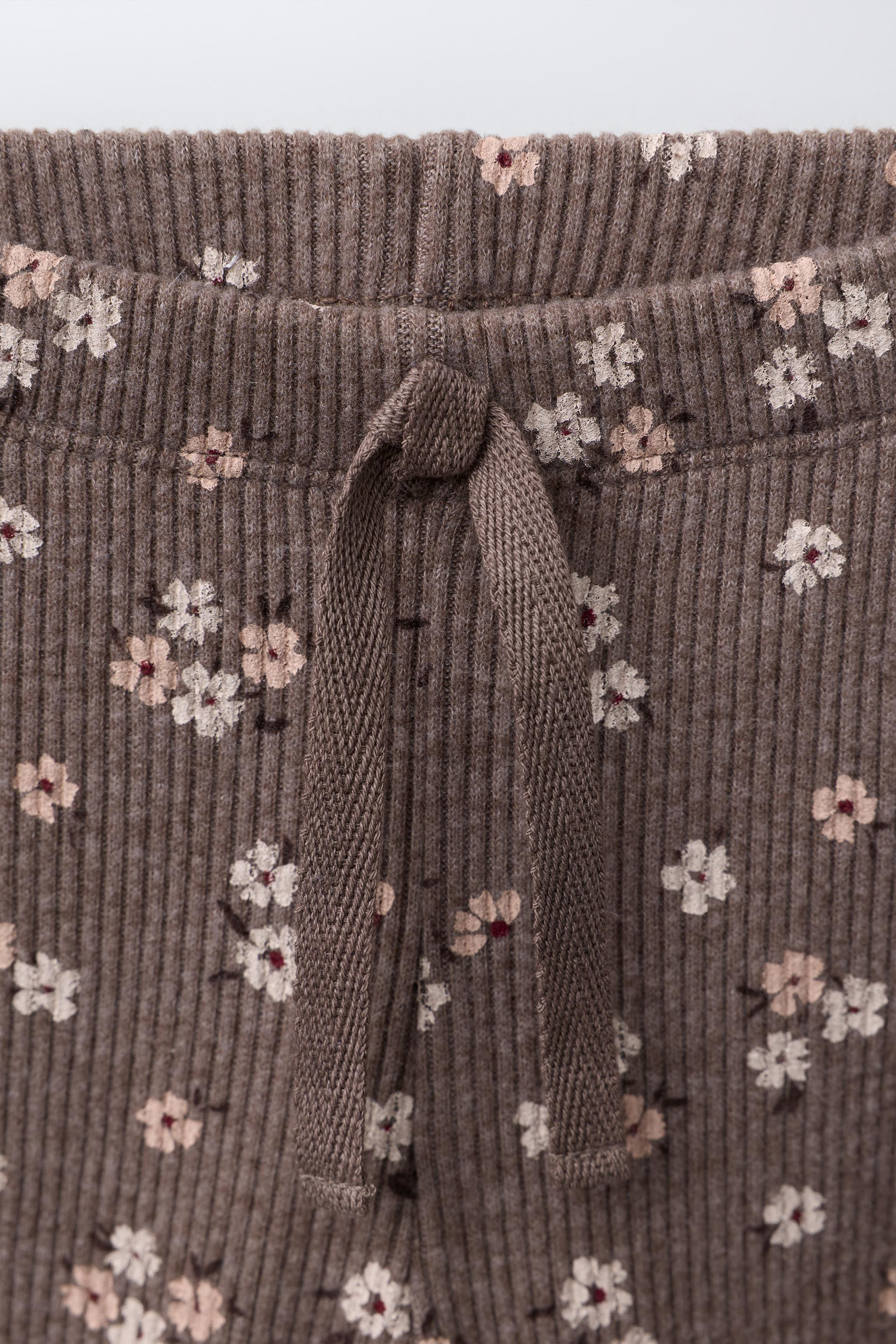 SOFT TOUCH FLARE T-SHIRT AND LEGGINGS SET | Zara US