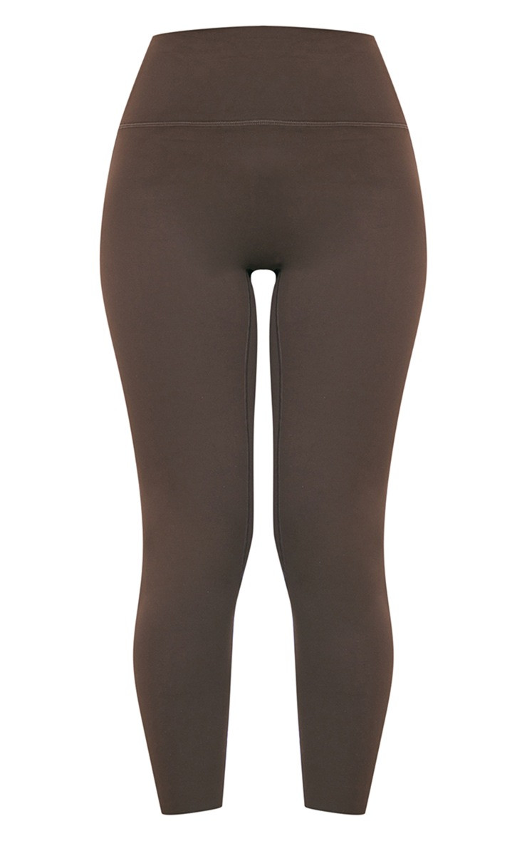 Legging de sport taille haute en Sculpt espresso | PrettyLittleThing (FR)