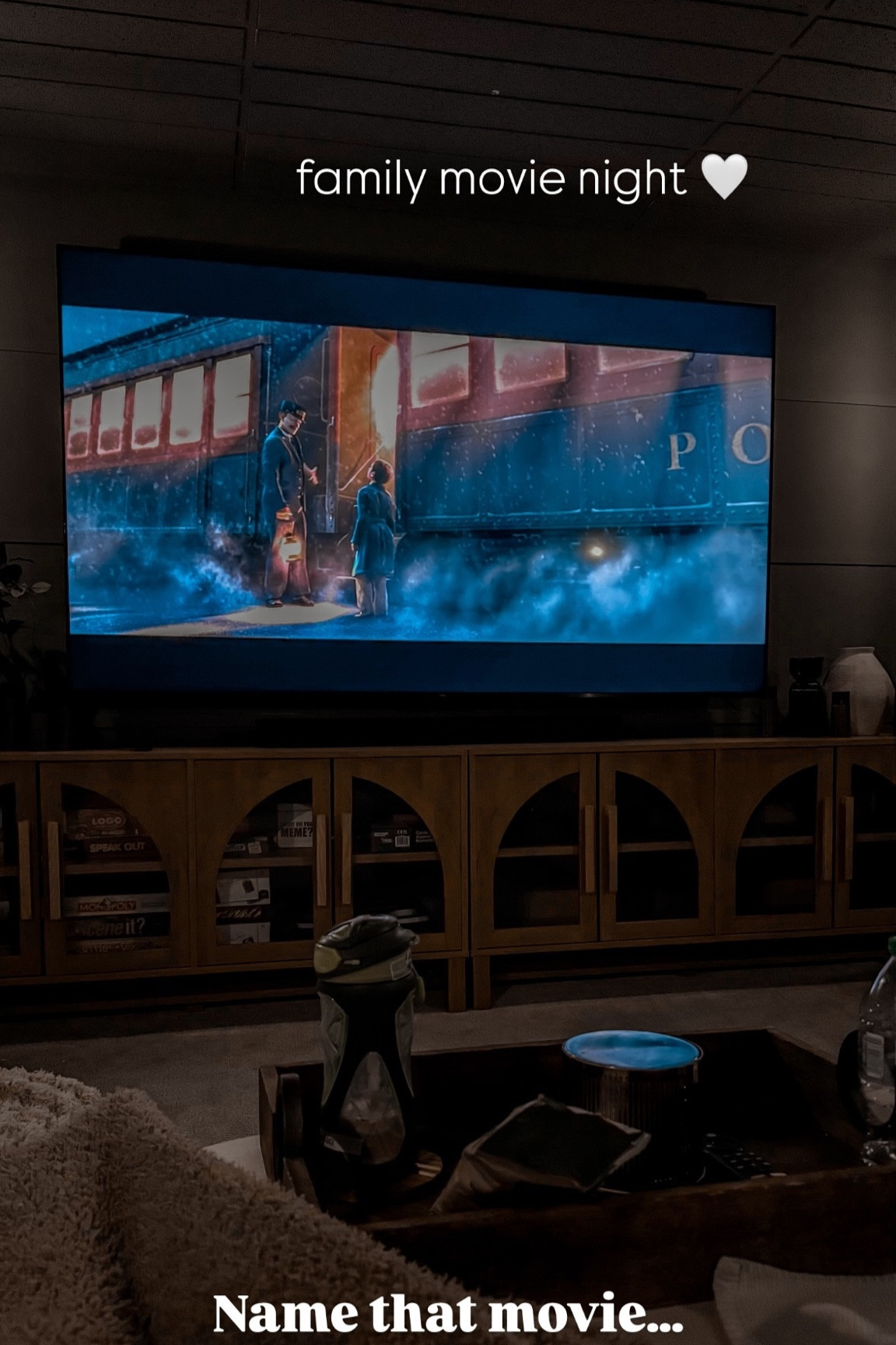 Cozy family movie night in the home theater 🤍 Name that movie…



#LTKHome #LTKHoliday