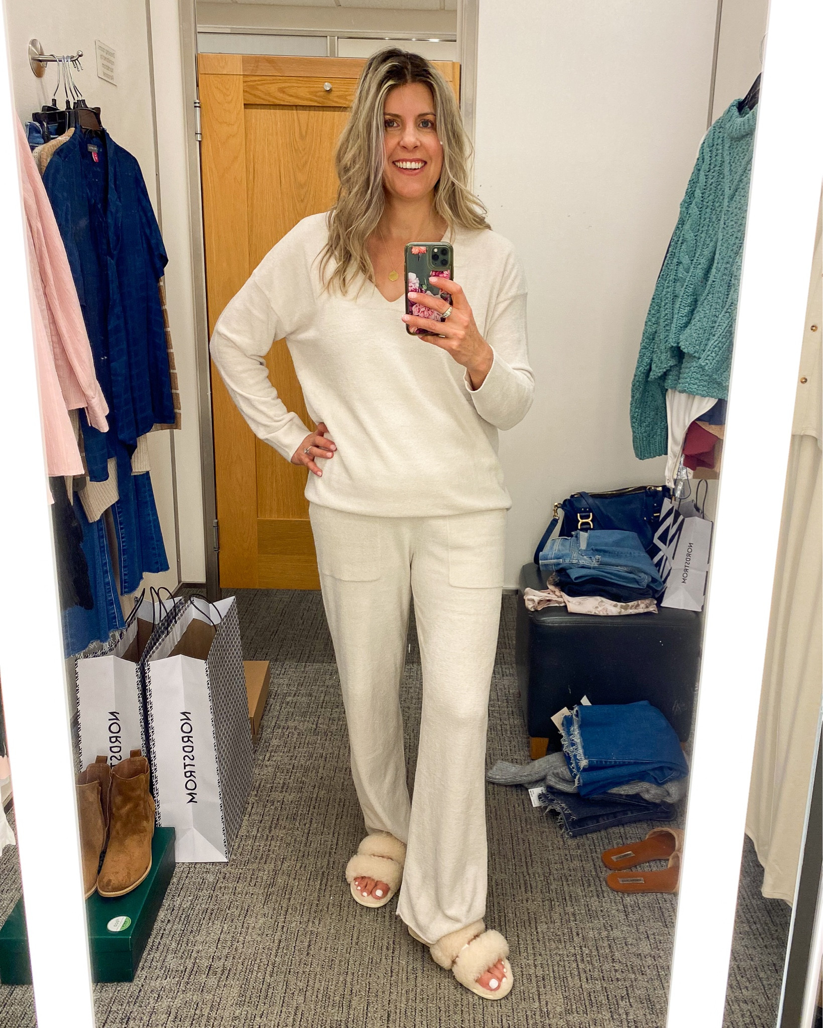 Barefoot Dreams, UGG slippers, loungewear, cozy style 

#LTKxNSale #LTKFind