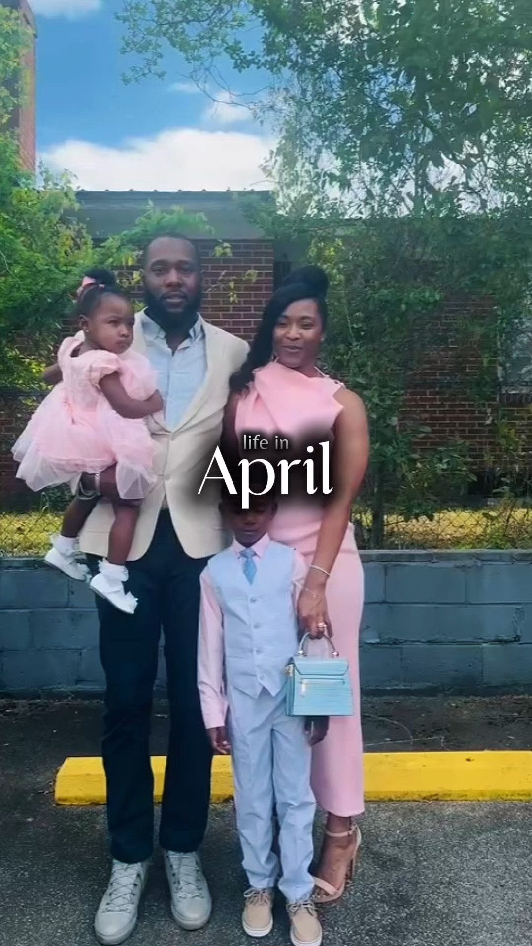 April was a whole vibe. 🖤 Showing up for myself, my family and my hair all month. May we do it all over again. ✨


#momlifebelike #naturalhaircare #naturalhairinspo #momfitness #lifestyleblog 

#LTKmomlife #LTKselfcare #LTKvlog