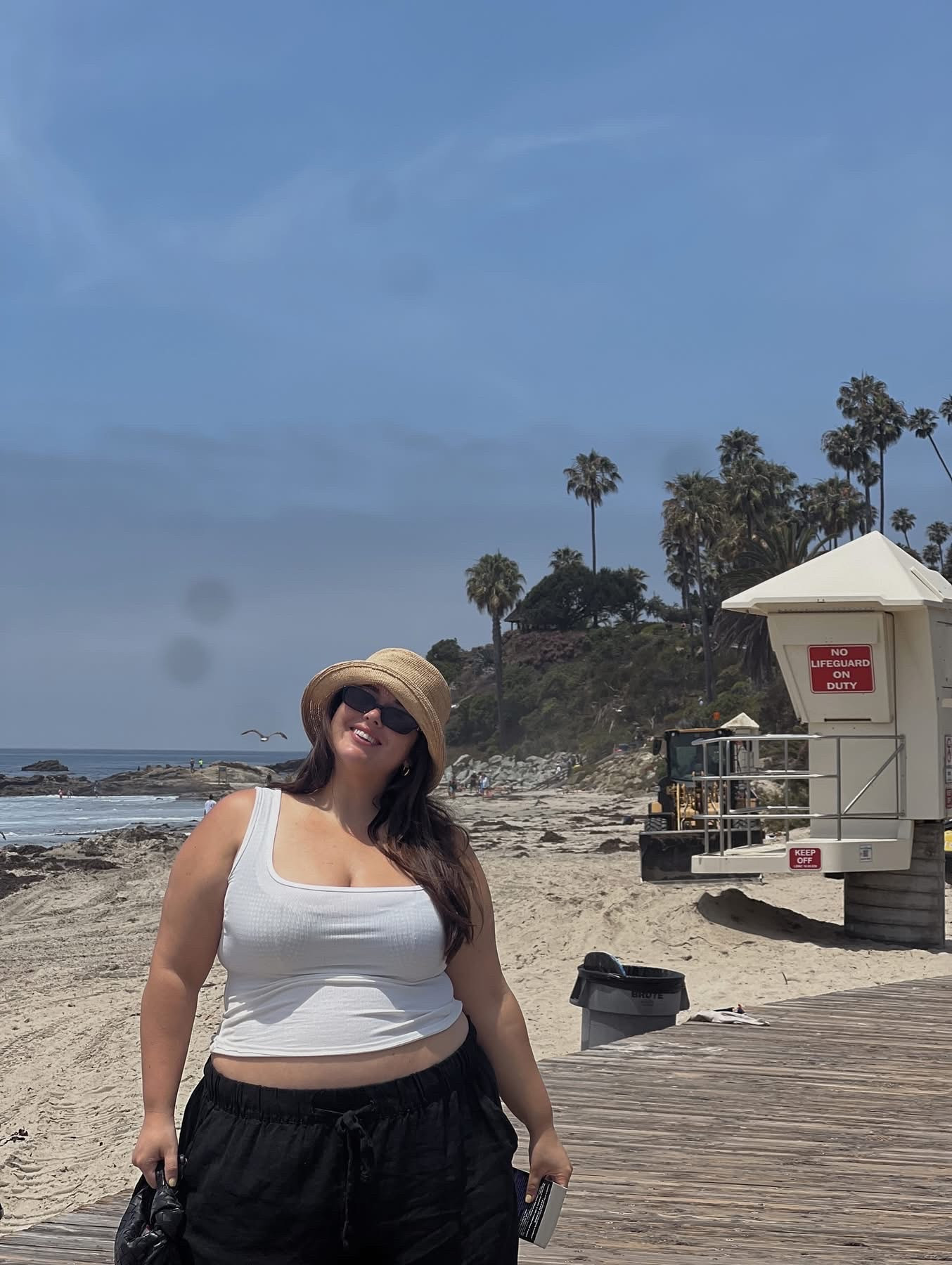 Beach outfit inspo 🦪

Vacation outfit, beach outfit, summer outfit, Europe outfit, linen pants 

#LTKStyleTip #LTKSeasonal #LTKPlusSize