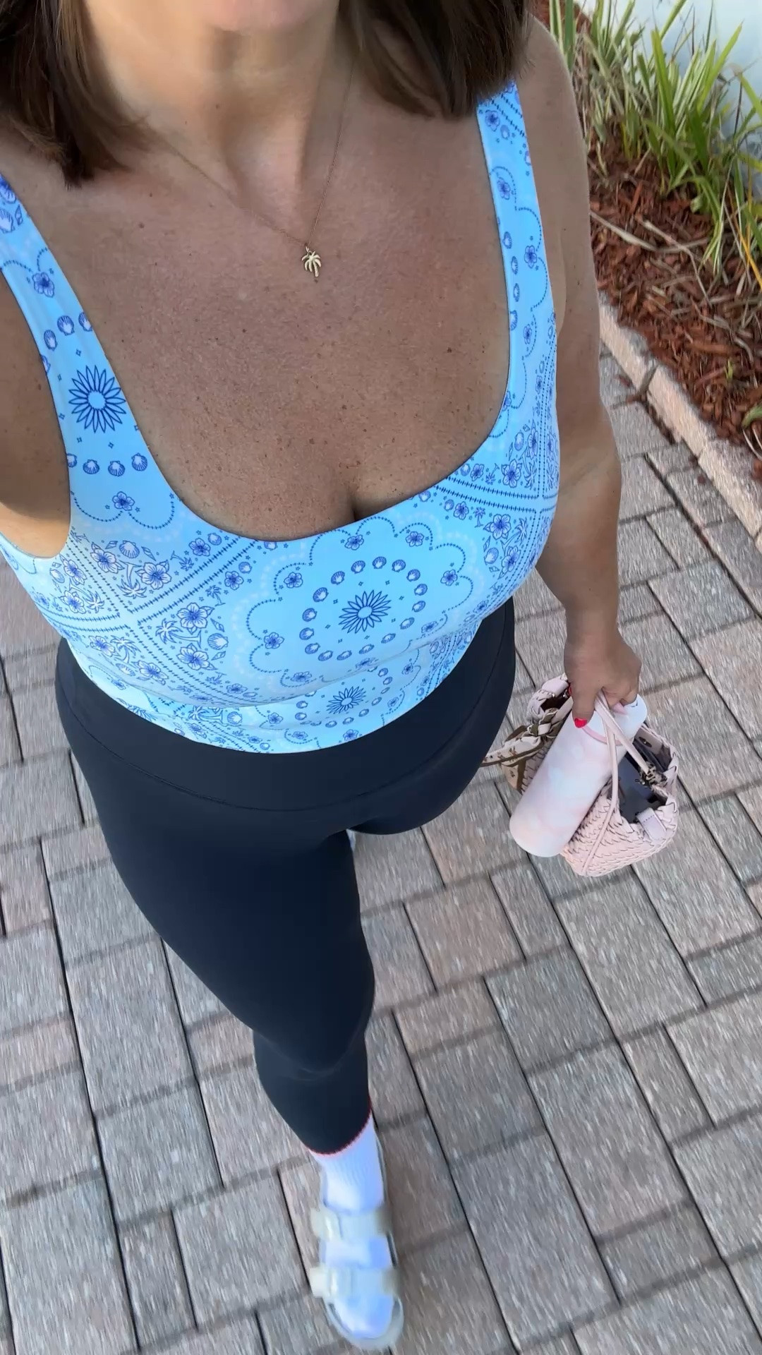 Walking to Pilates 💙🧘🏼‍♀️
@Target fit 

TTS: medium leggings 
Large bra tank

#LTKdayinmylife #LTKfitnessgoals #LTKActive