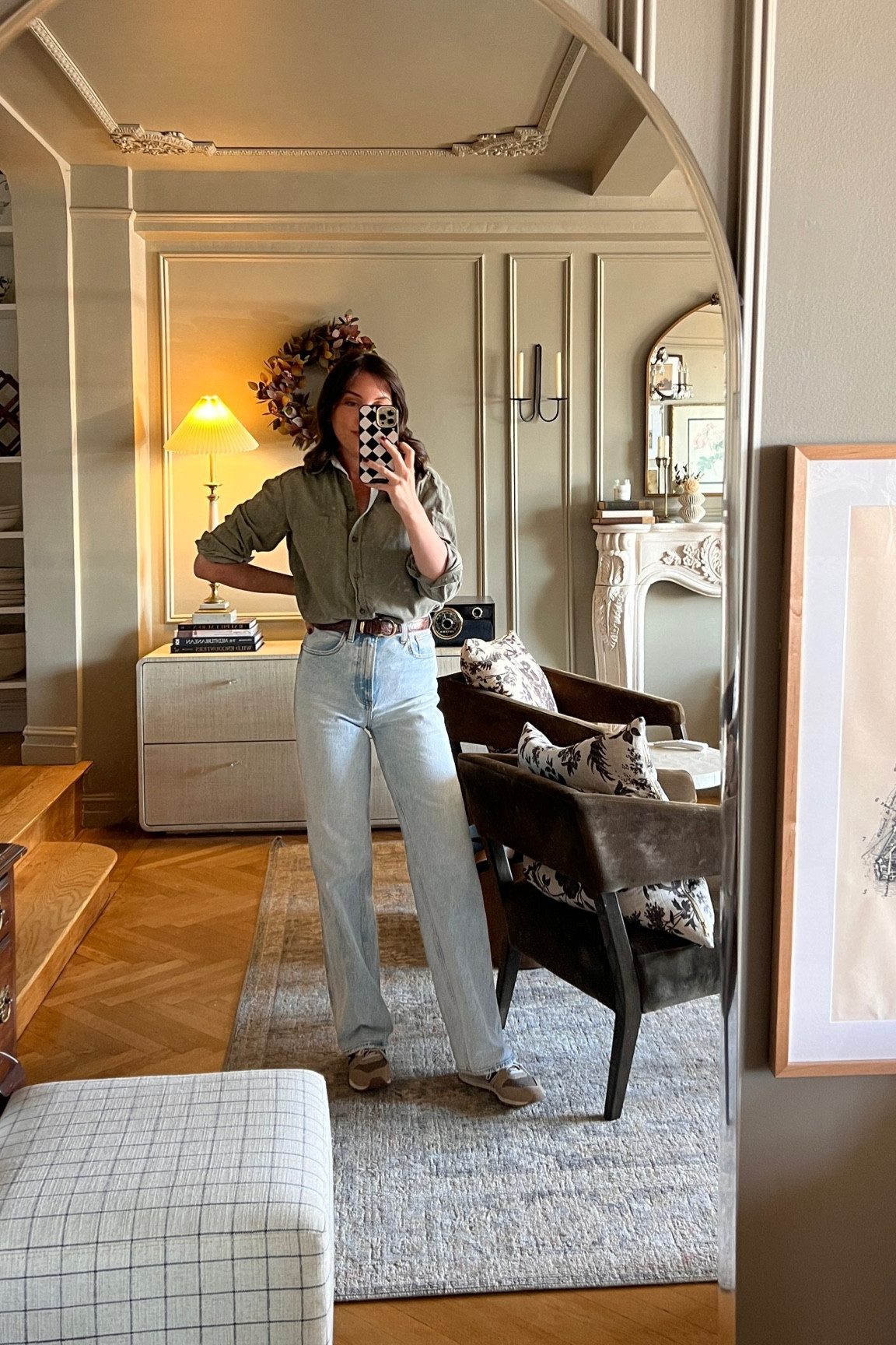 90’s relaxed high rise denim (wearing 26) 