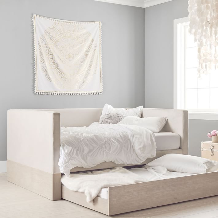 Bailey Daybed with Trundle | Pottery Barn Teen