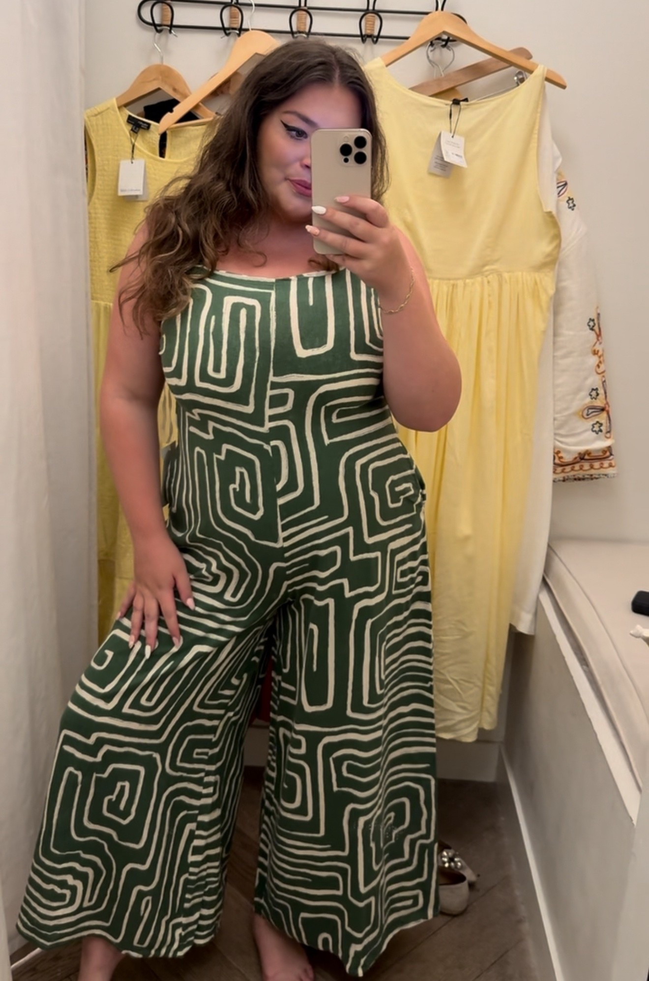 The loveliest jumpsuit and print for this summer!!!  

	•	#GreenJumpsuit
	•	#SummerOutfit
	•	#VacationOutfits
	•	#HolidayOutfits
	•	#LTKSummer
	•	#LTKHolidayStyle
	•	#OutfitsToPack
	•	#OnePieceOutfit
	•	#WhatToWearOnHoliday
	•	#DayToNightOutfit
	•	#ComfyAndCute
	•	#ThrowOnAndGo
	•	#EasyVacationOutfit
	•	#CasualChic
	•	#BeachDinnerOutfit

•	#MidsizeStyle
	•	#MidsizeOutfits
	•	#MidsizeFashion
	•	#MidsizeSummerOutfits
	•	#MidsizeVacationOutfits
	•	#MidsizeLooks
	•	#CurvyGirlStyle
	•	#CurvyOutfits
	•	#CurveStyle
	•	#StyleForCurves
	•	#MidsizeInspo
	•	#CurvySummerStyle


#LTKsummer #LTKuk #LTKcurves