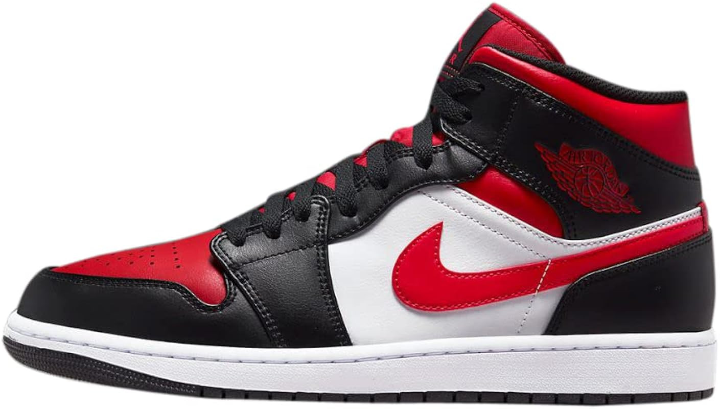 Nike Men Sneakers | Amazon (US)