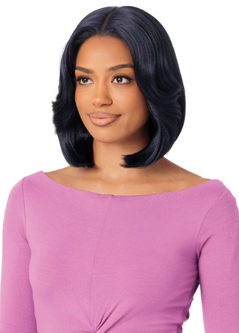 Outre Lace Front Wig - Perfect Hair Line 13X4 - Swoop Series - Swoop 20 (BLUE BLACK) | Amazon (US)