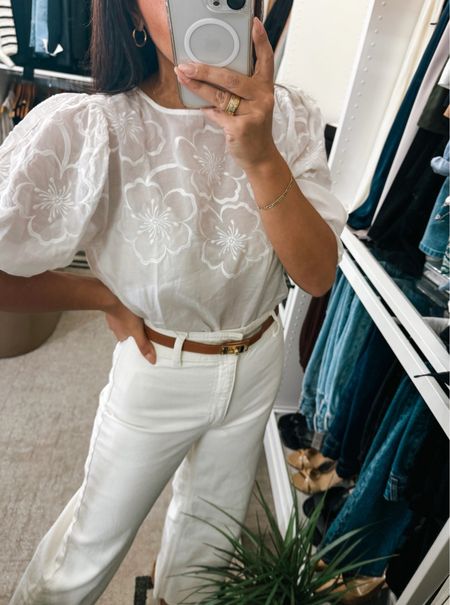 Details! Wearing a size 4 in the blouse- fits perfectly. Blouse is lightweight and sheer

Wearing a size 4 in jeans, they’re on the tight side- suggest sizing up if in between sizes 