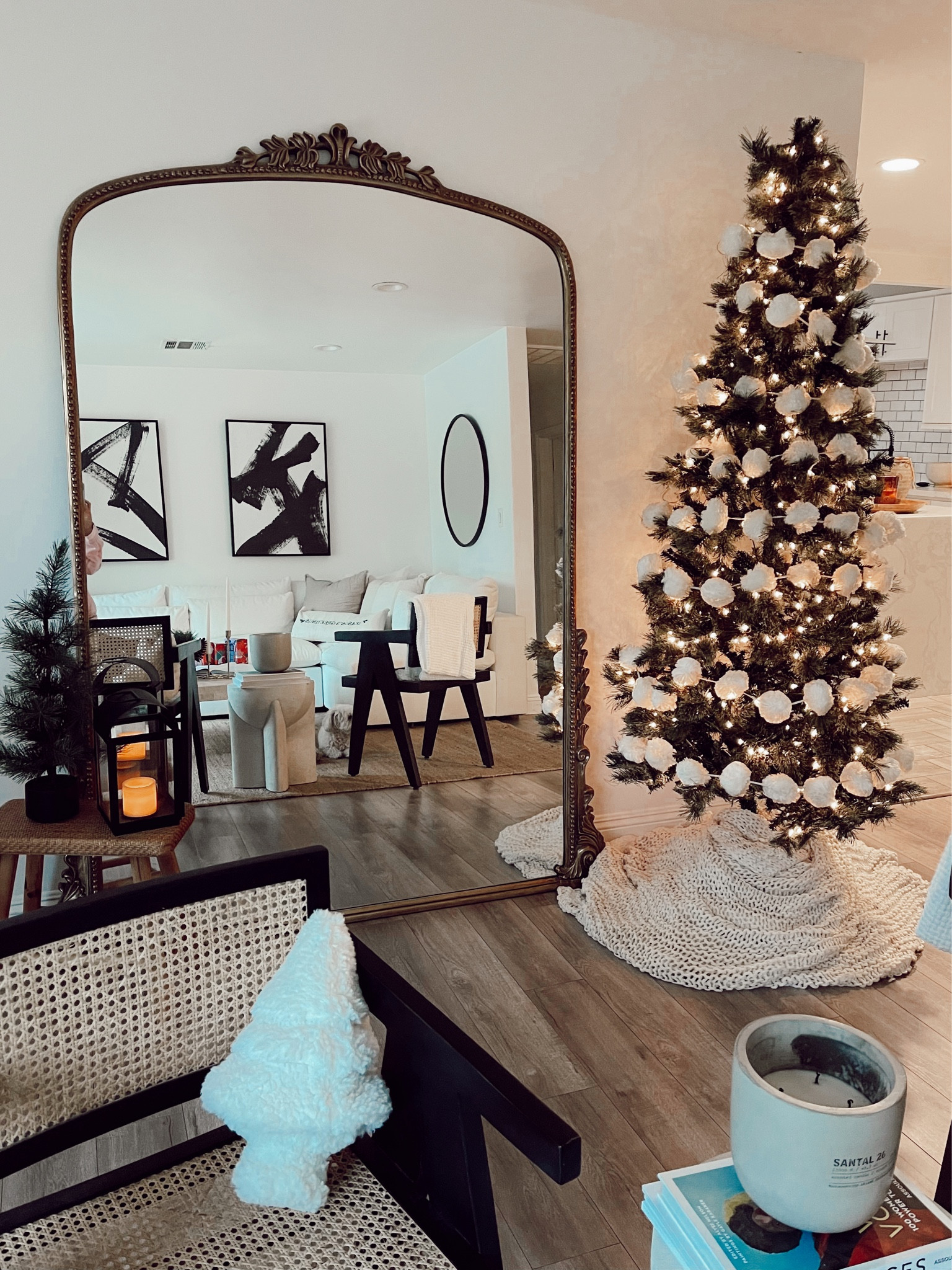 Christmas decor 

#LTKHoliday #LTKhome