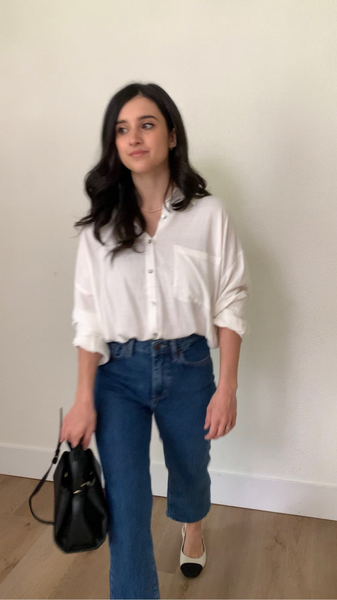 White shirt + blue jeans 😍💙🤍 
An easy spring outfit! 
Wearing this top in the S/M size! Runs very loose! 

Jeans are 24 ankle length. I did end up hemming these jeans 2” 

#LTKsalealert #LTKfindsunder100 #LTKfindsunder50