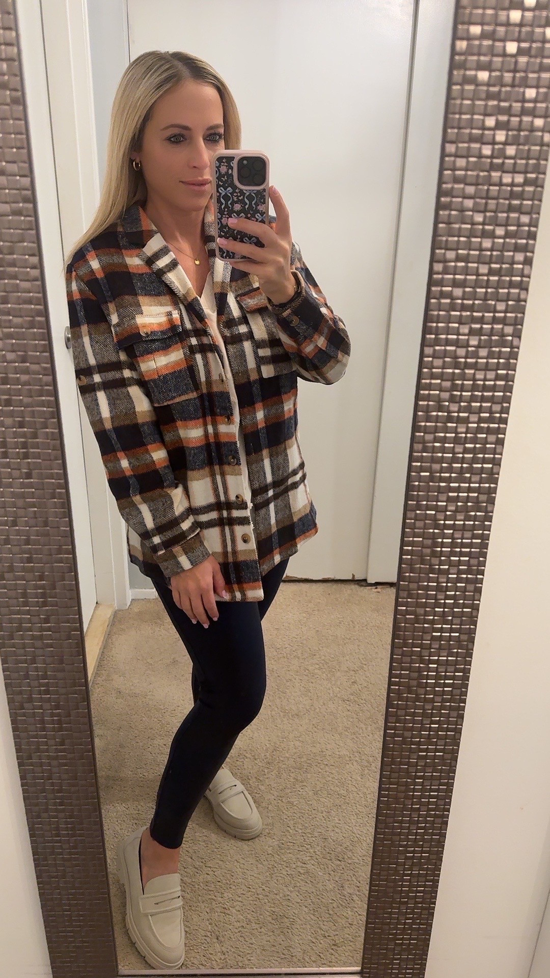 Shacket outfit. Shacket style. Amazon fashion. Office outfit. Business casual. Teacher outfit. Workwear outfit 



#LTKWorkwear #LTKFindsUnder50 #LTKMidsize