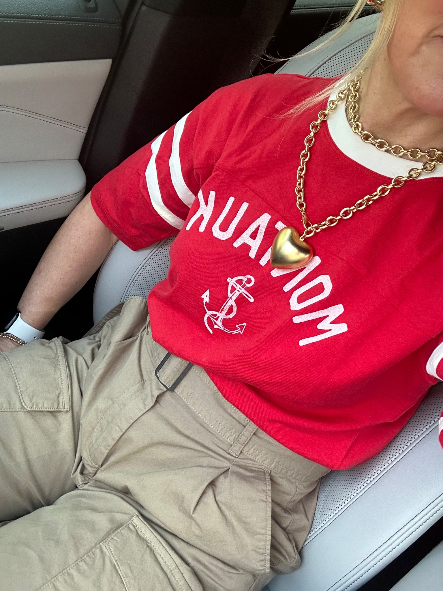 This $12 tee ❤️❤️
Old Navy 

#LTKSpringSale #LTKOver40 #LTKSaleAlert