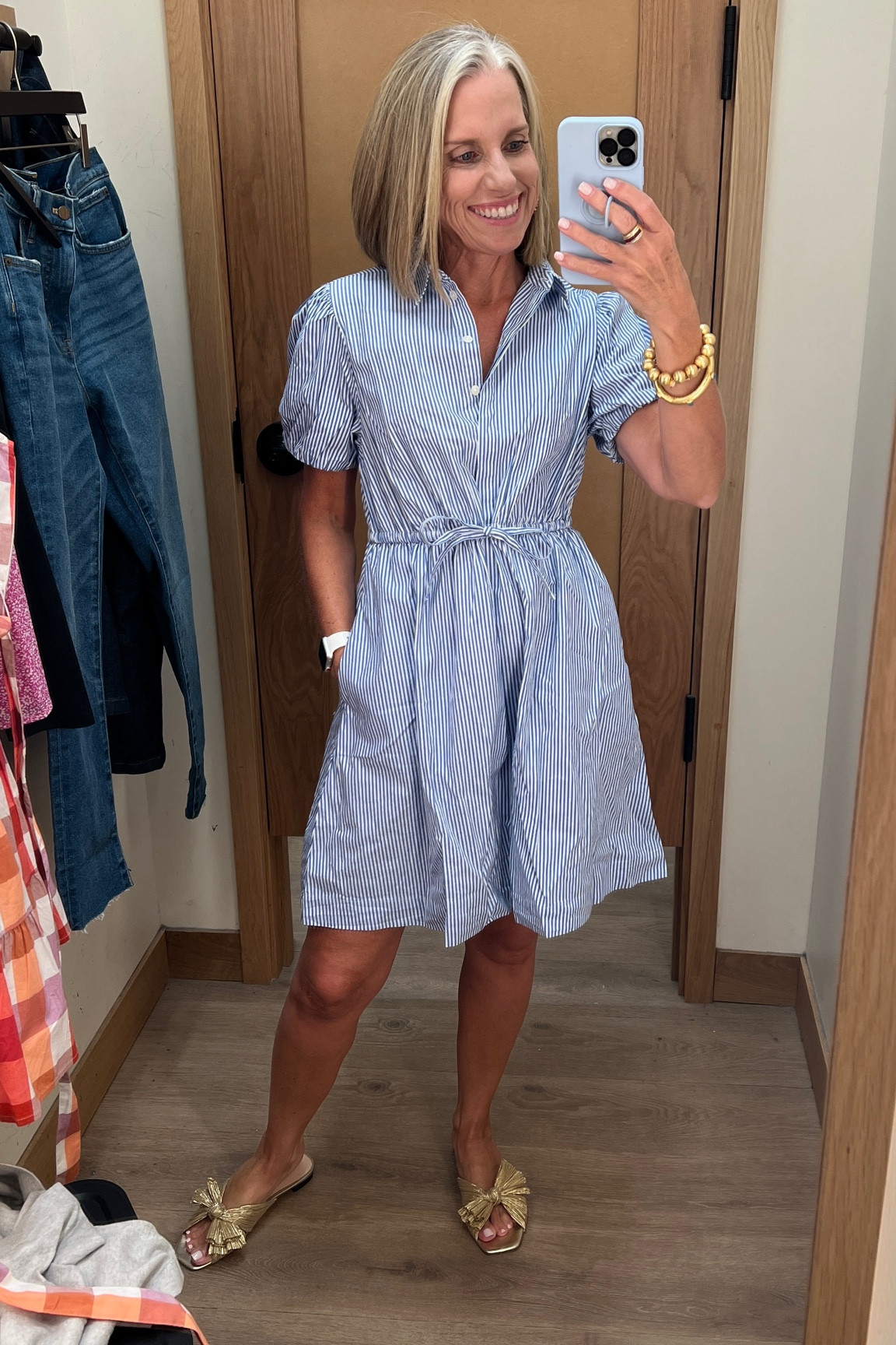 Just look at this adorable dress. Take it right into fall
With a neutral bootie and navy blazer. 
Linking all the prices from todays reel in this post  

#LTKstyletip #LTKFind #LTKover40
