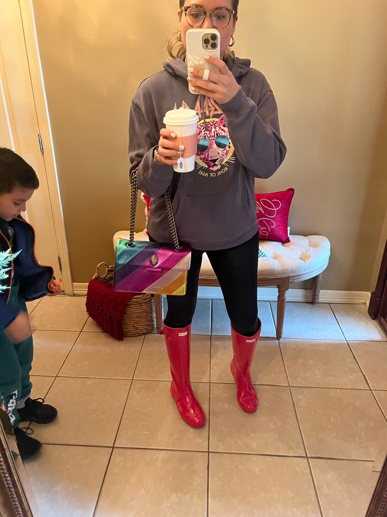 Kurt Geiger rainbow bag
Handbag 
Gift idea
Black leggings
Target finds 
Rainy day outfit
Rain boots 

#LTKitbag #LTKshoecrush #LTKGiftGuide