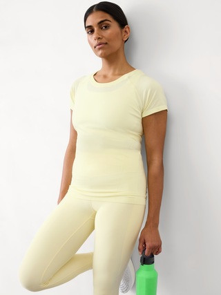 Momentum Seamless Tee | Athleta