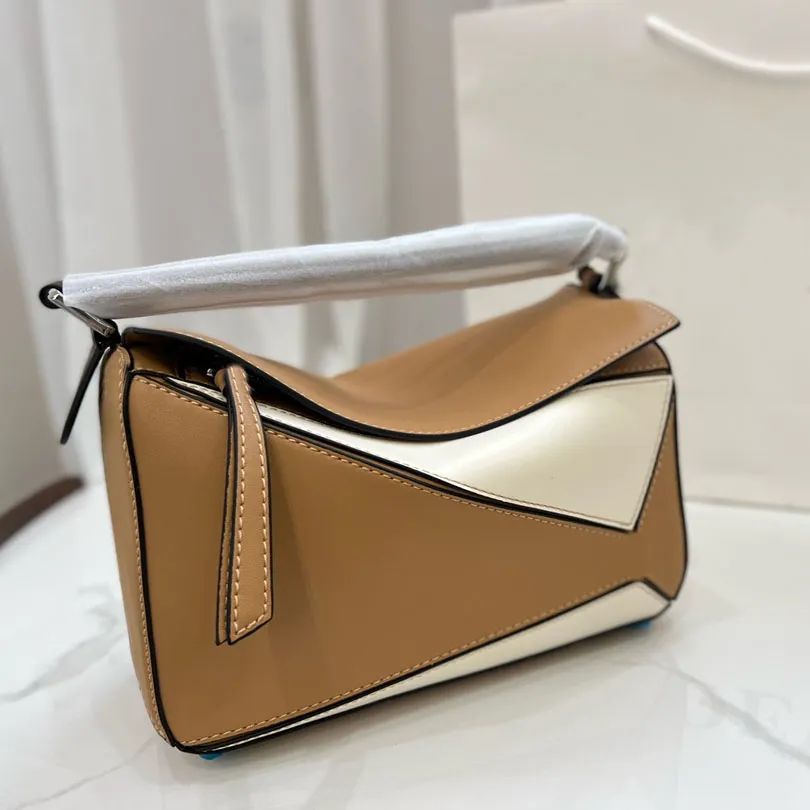 10A Duffel Bags Fashion Geometry Luxurys Designers Shoulder Bags Pillow Bag Crossbody Clutch Leat... | DHGate