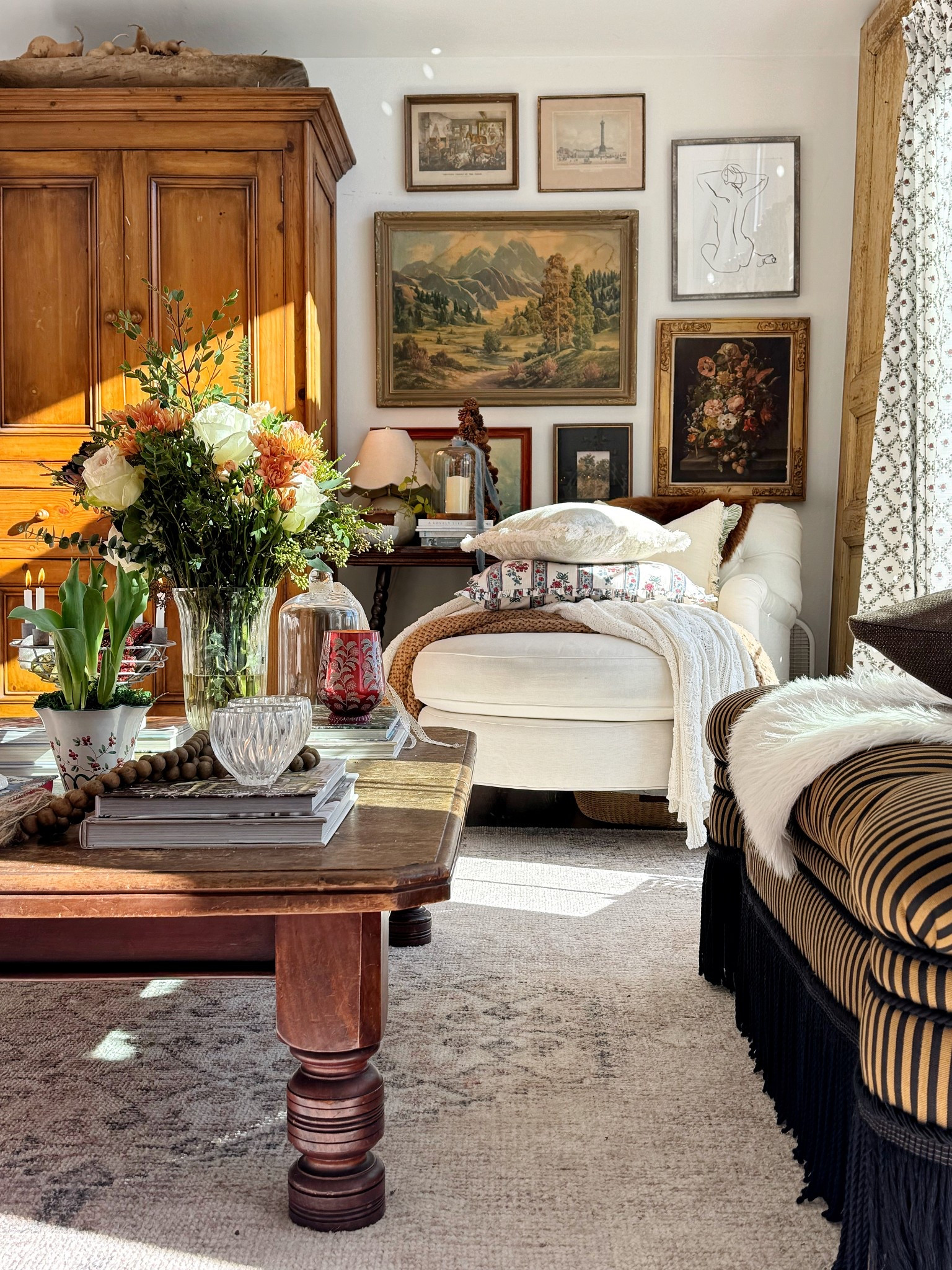 Shop my home🤍

#LTKHome #LTKOver40