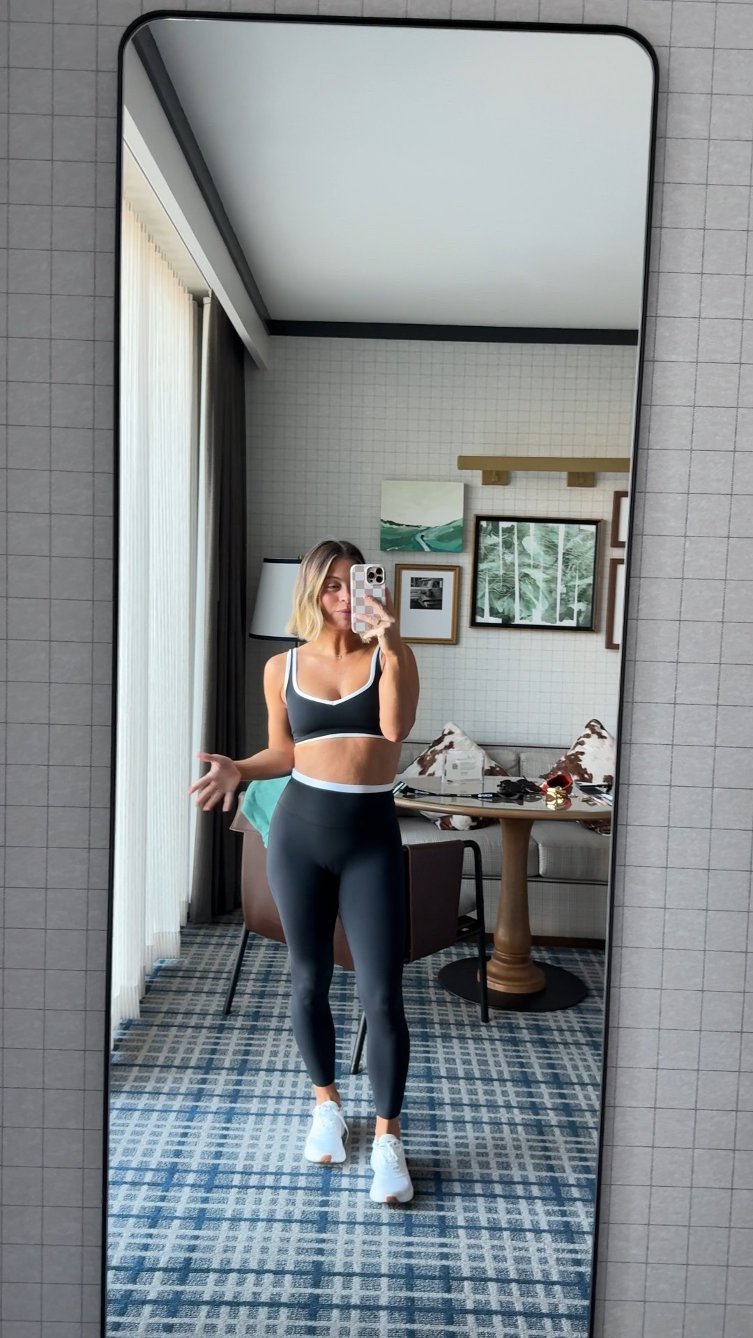 YPB set from Abercrombie is so so good — size small (short) in both 

#LTKPetite #LTKCon #LTKActive