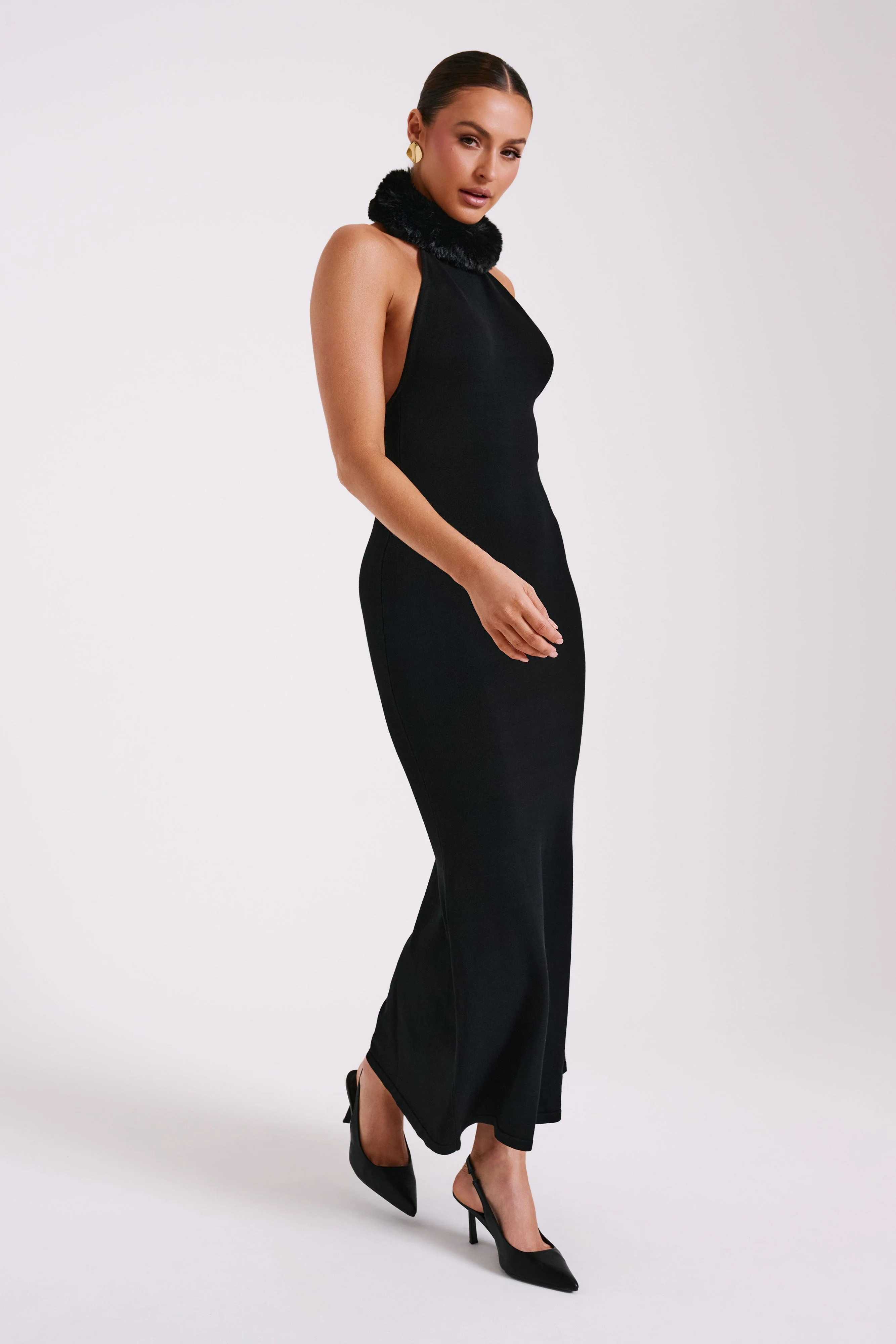 Elva Halter Knit Maxi Dress With Faux Fur - Black | MESHKI US