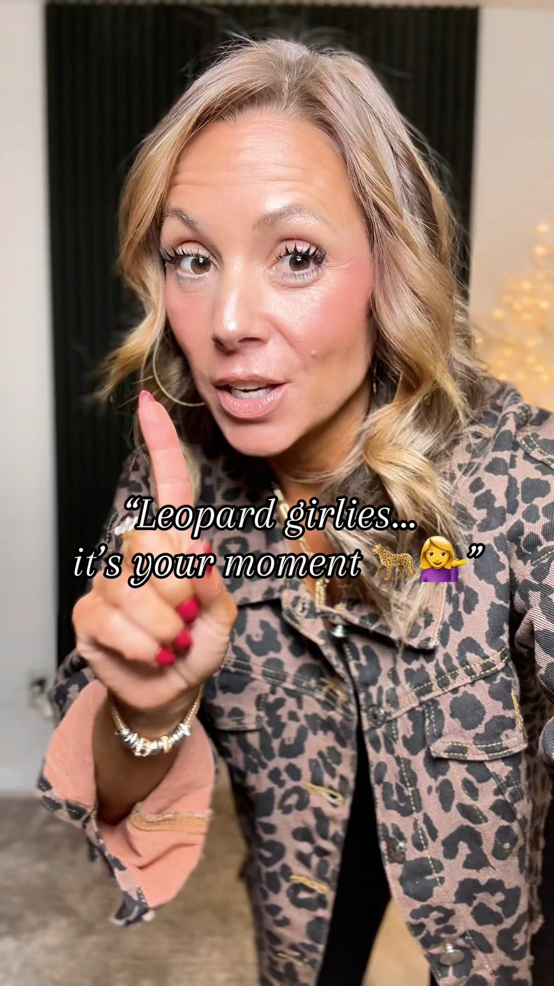 Leopard print denim jacket for women 40+ that’s cute, flattering, and so easy to style! This short loose denim jacket with a frayed hem is the perfect mix of casual and edgy. The high-quality denim fabric keeps its shape, feels comfortable, and layers perfectly for winter outfits. If you love leopard print fashion, trendy jackets, or casual winter looks, this one is a must-have. It’s on sale right now with free shipping, so don’t wait! Perfect gift idea for women who love denim jackets, holiday outfits, and fun statement pieces. 

#denimjacketstyle #leopardprintfashion #winteroutfitideas #womenover40style #casualstyleinspo #denimlover #ootdfashion #fashionover40 #trendystyles #winterfashionfinds