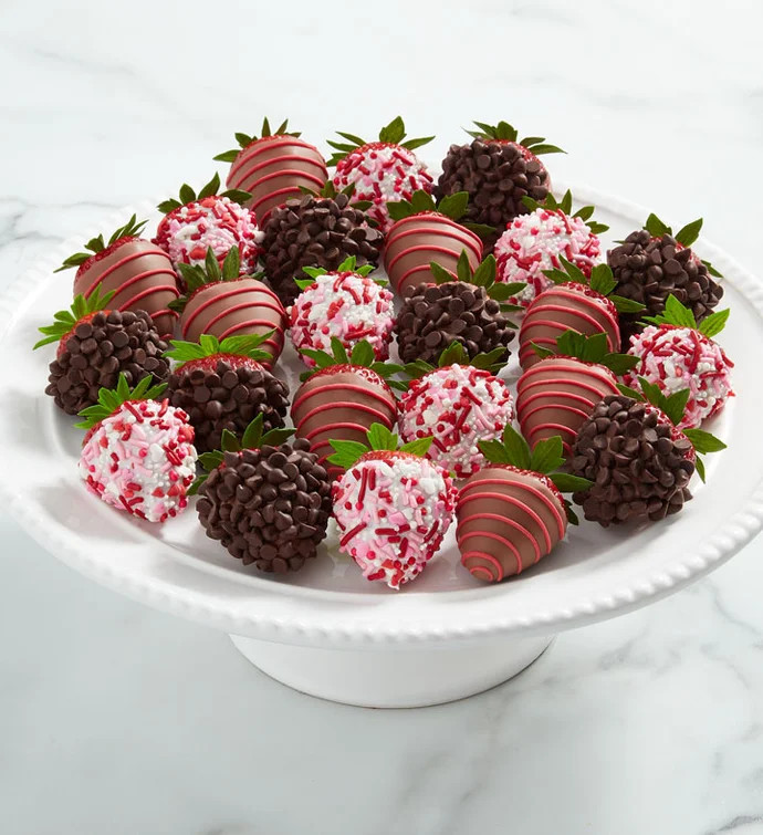 Sweetly Sprinkled Gourmet Dipped Berries™ | Shari's Berries