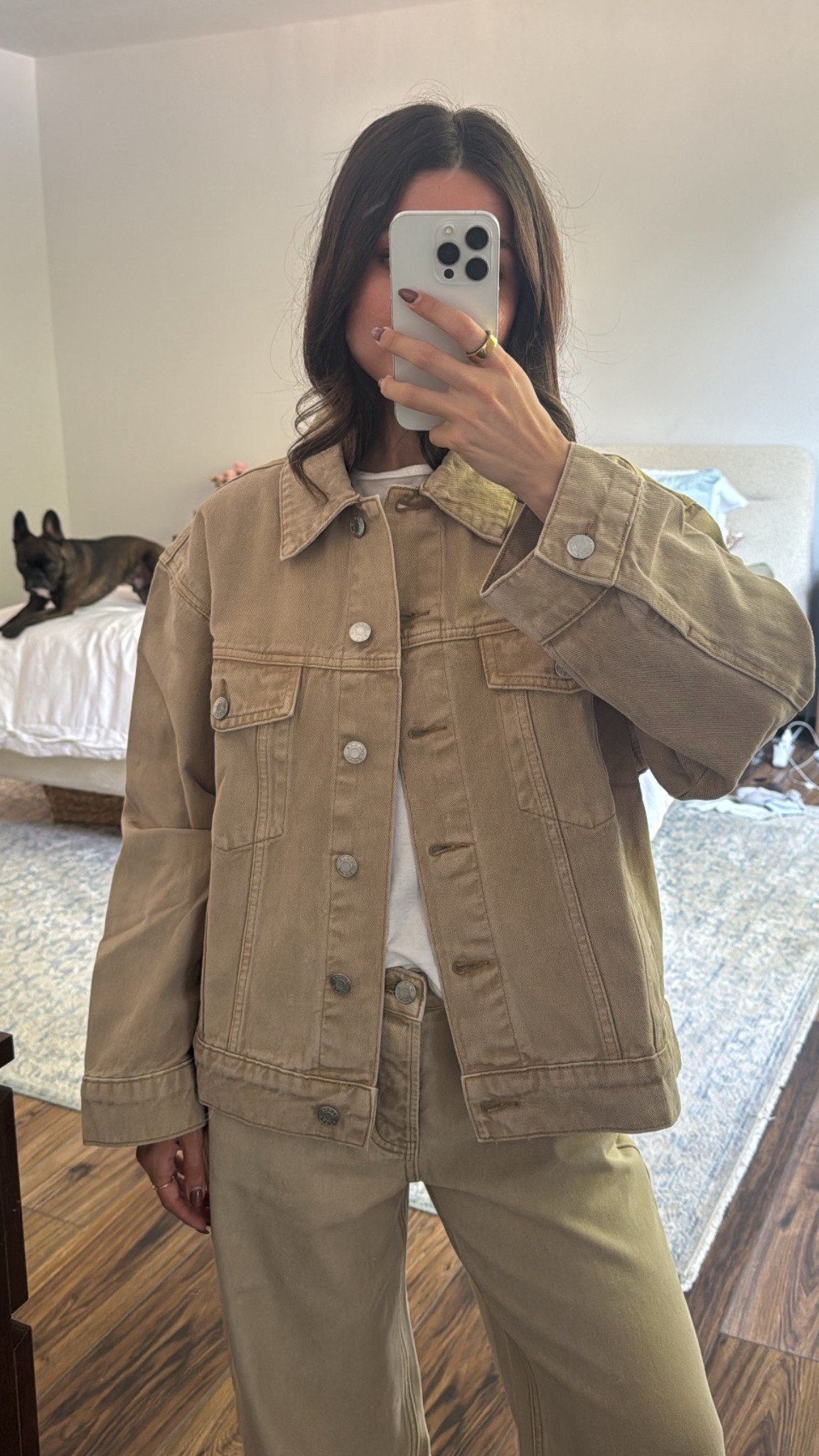 obsessed with a matching set - wearing a s/m in jacket and 25 in bottoms

Parke denim