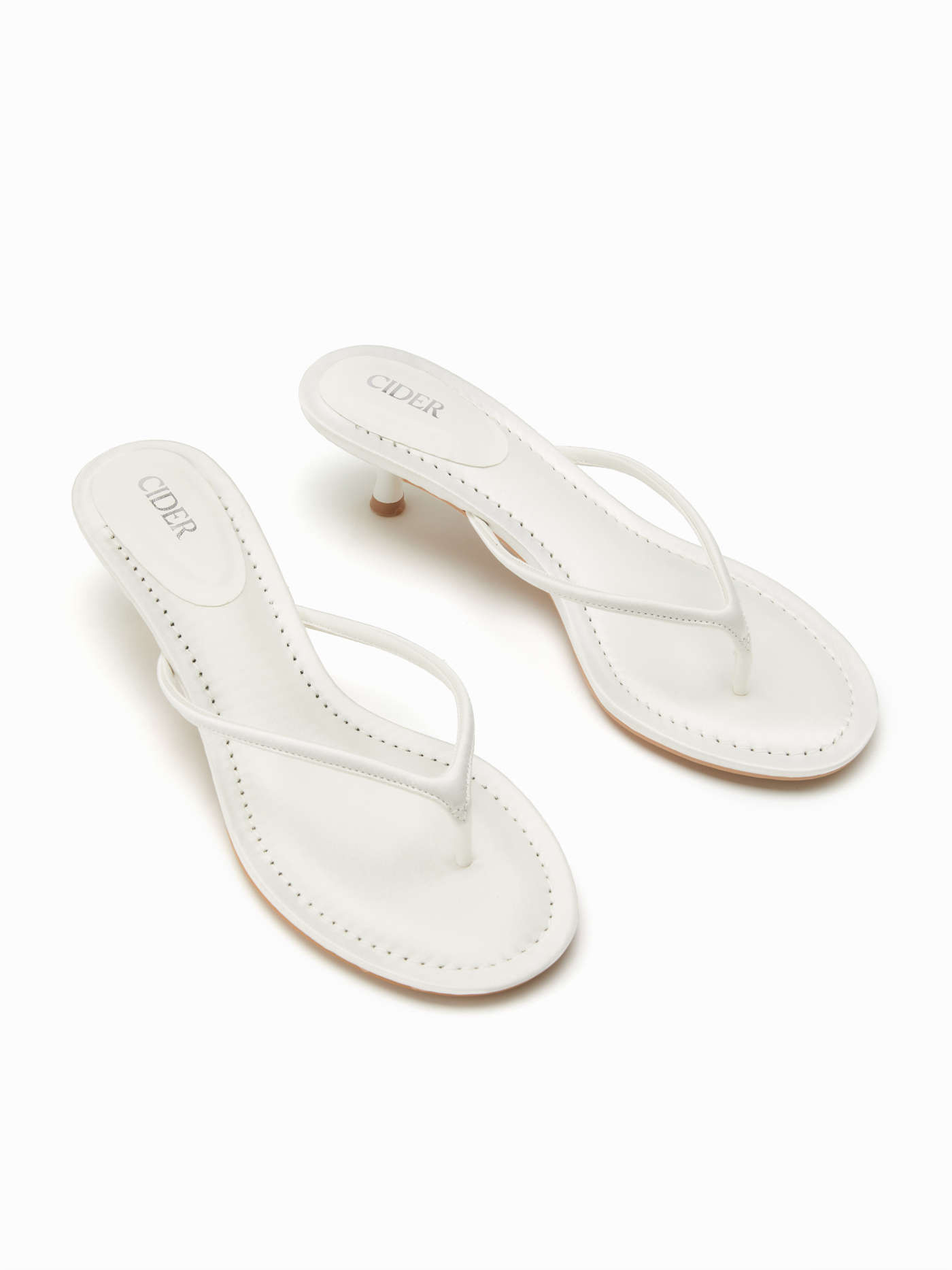 ROUND TOE FLIP-FLOP KITTEN HEELED SANDALS | Cider