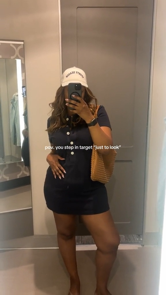 Just “ran” into Target to make a return and saw these cute pieces from the Universal Thread line Comfy basics perfect for laid-back fits and everyday style. 
#TargetStyle #UniversalThread #TargetFinds 

Wearing a size 12 in all the bottoms and large in everything else 😉 





targethaul, targetfinds, universalthread, targetstyle, affordablefashion, casualstyle, fallfashion2025, targetmusthaves, everydayoutfits, fashionhaul, tryonhaul, clothinghaul, targetshopping, fashionshorts, targettryon



#LTKMidsize