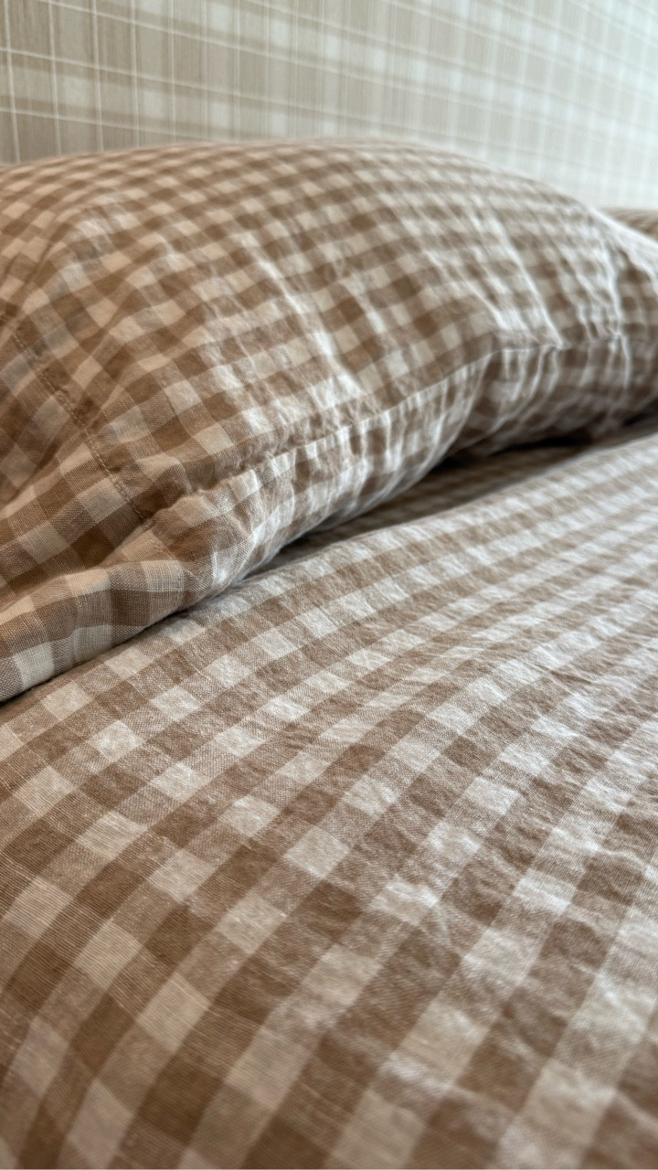 I love a good bedding reset! 

As we head into winter I need layers and options. The gauze blanket and fisherman throw together are the best combo to do just that!

Use our promo code INFG-25HOUSEOFFOSTER10 and new customers will get 10% off your first purchase! 

Here’s exactly what I ordered: 
- European Linen Sheet Set, Cafe Gingham
- Organic Airy Gauze Blanket, Dried Sage 
- Cotton Fisherman Throw, Natural 

#quincepartner #onequince #beddingrefresh

#LTKHome #LTKHoliday