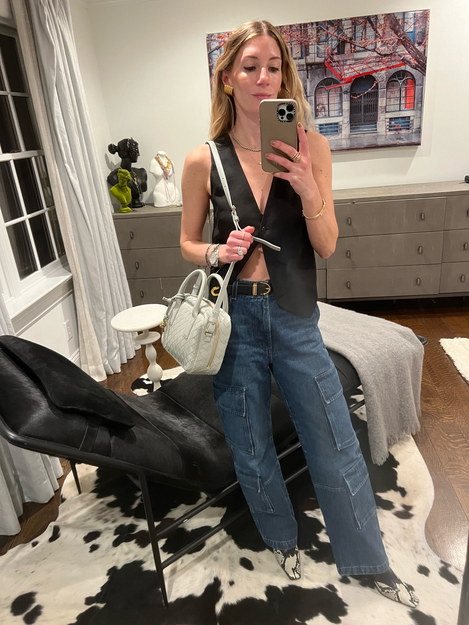 Vest size 0
Jeans size down!
Belt obsessed and size 75
Bag and earrings linked 

#LTKitbag #LTKSeasonal #LTKHoliday