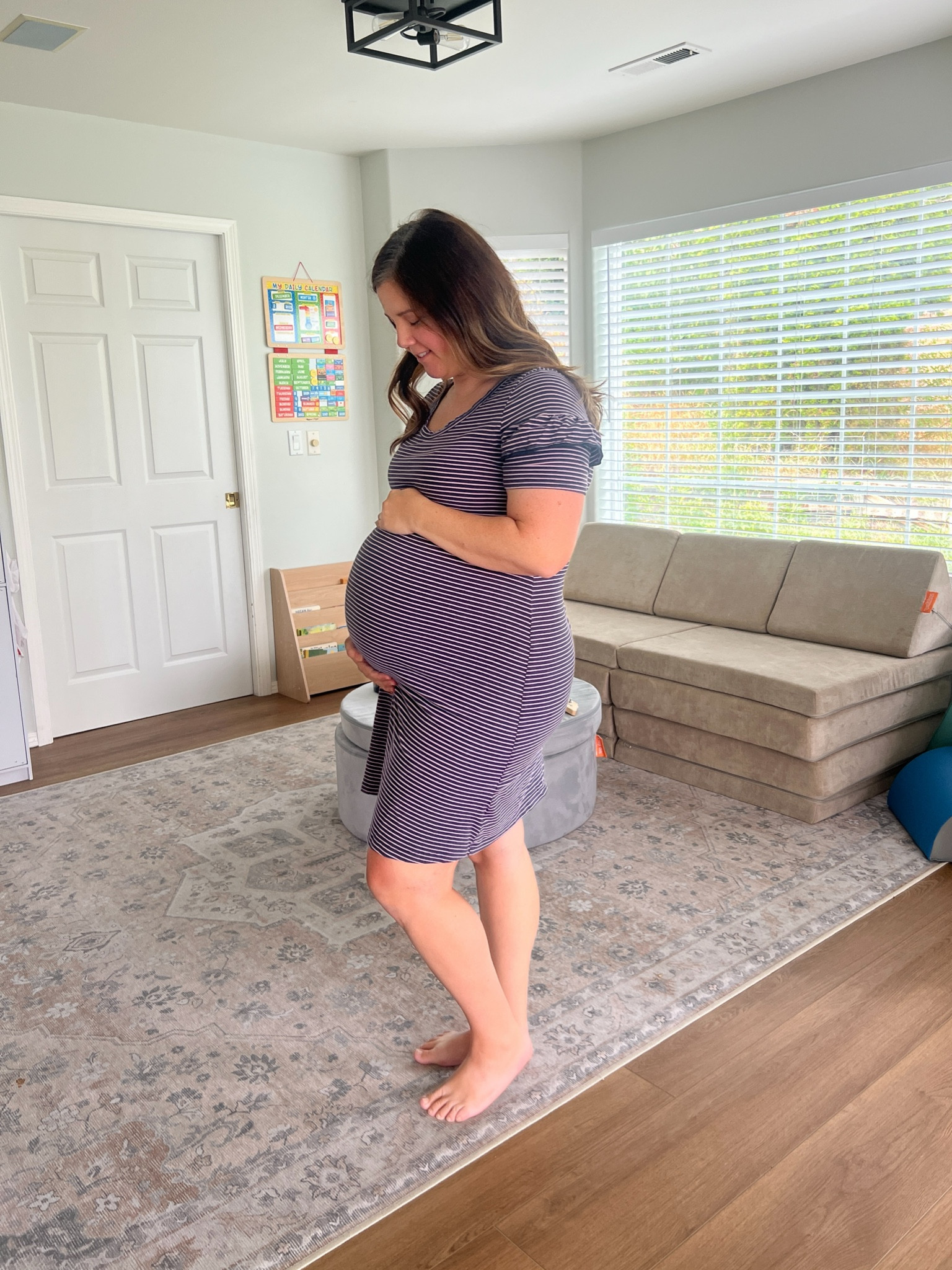 They don’t make my dress anymore, but this is the same brand and similar 🫶🏻🤰🏻