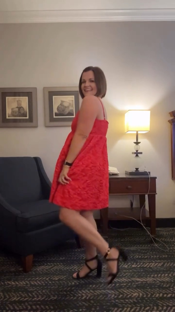 I HOPE I remember the night!!! 

#christmasparty #littlereddress #christmasdress #jingleball

#LTKMidsize #LTKHoliday #LTKootd