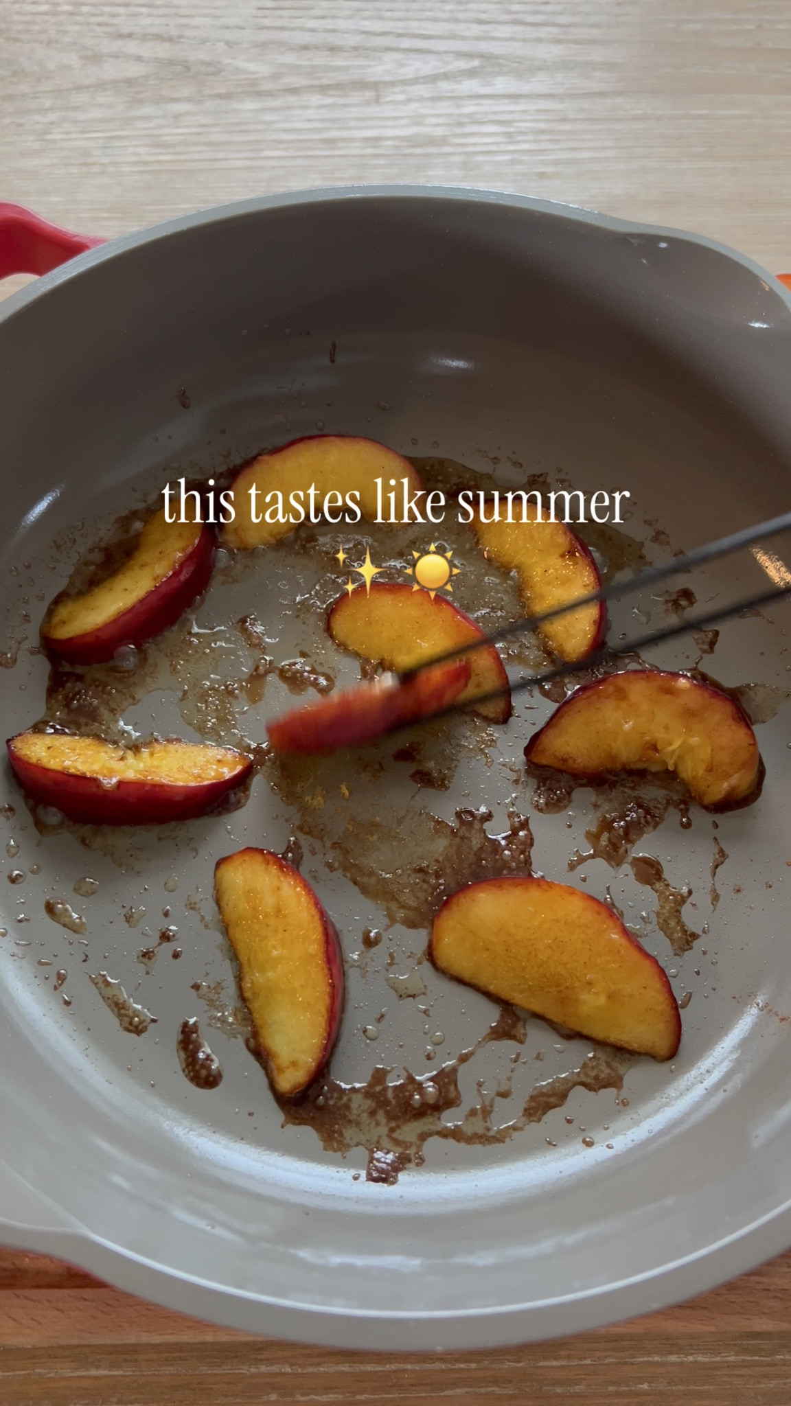 Warm honey peaches over cottage cheese with pistachios might be my new hyperfixation snack 🤍🍑

Simple, high protein, and tastes like summer.

• cottage cheese
• fresh peaches
• honey
•cinnamon
•maldon salt (optional)
• pistachios
• fresh mint

Sauté the peaches in a little butter + honey until caramelized, then layer everything together and finish with extra honey drizzle ✨

Also… this would make such a pretty Mother’s Day breakfast idea ☀️

#LTKfoodie #LTKSeasonal #LTKMothersDay