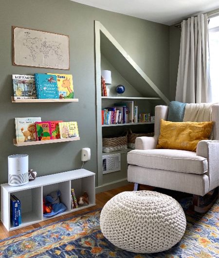 These books ledges are perfect for a nursery, toddler room, or playroom and they’re on sale!

#LTKkids #LTKbaby #LTKxPrime