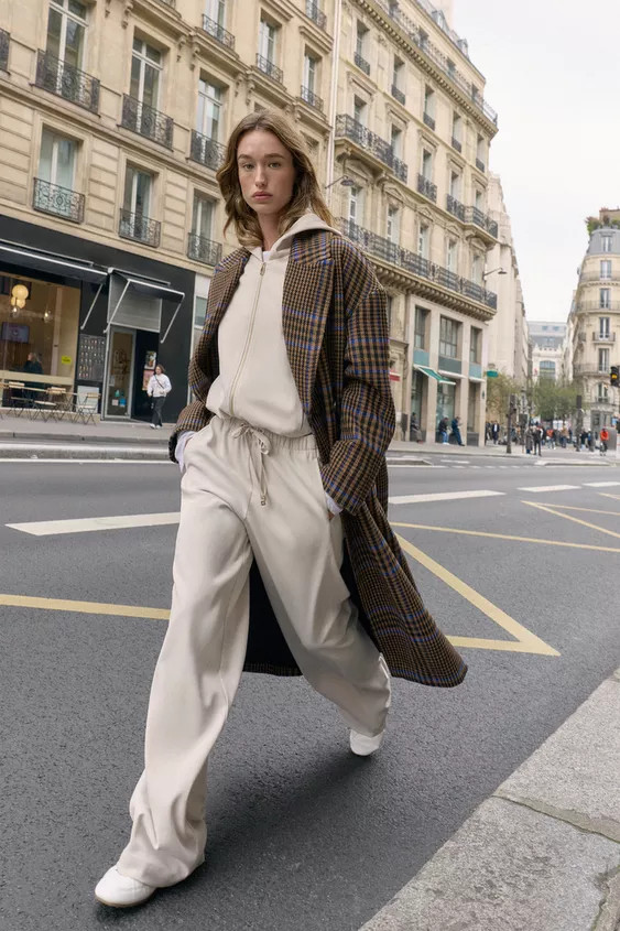 WIDE-LEG TROUSERS WITH ELASTIC WAISTBAND | Zara UK