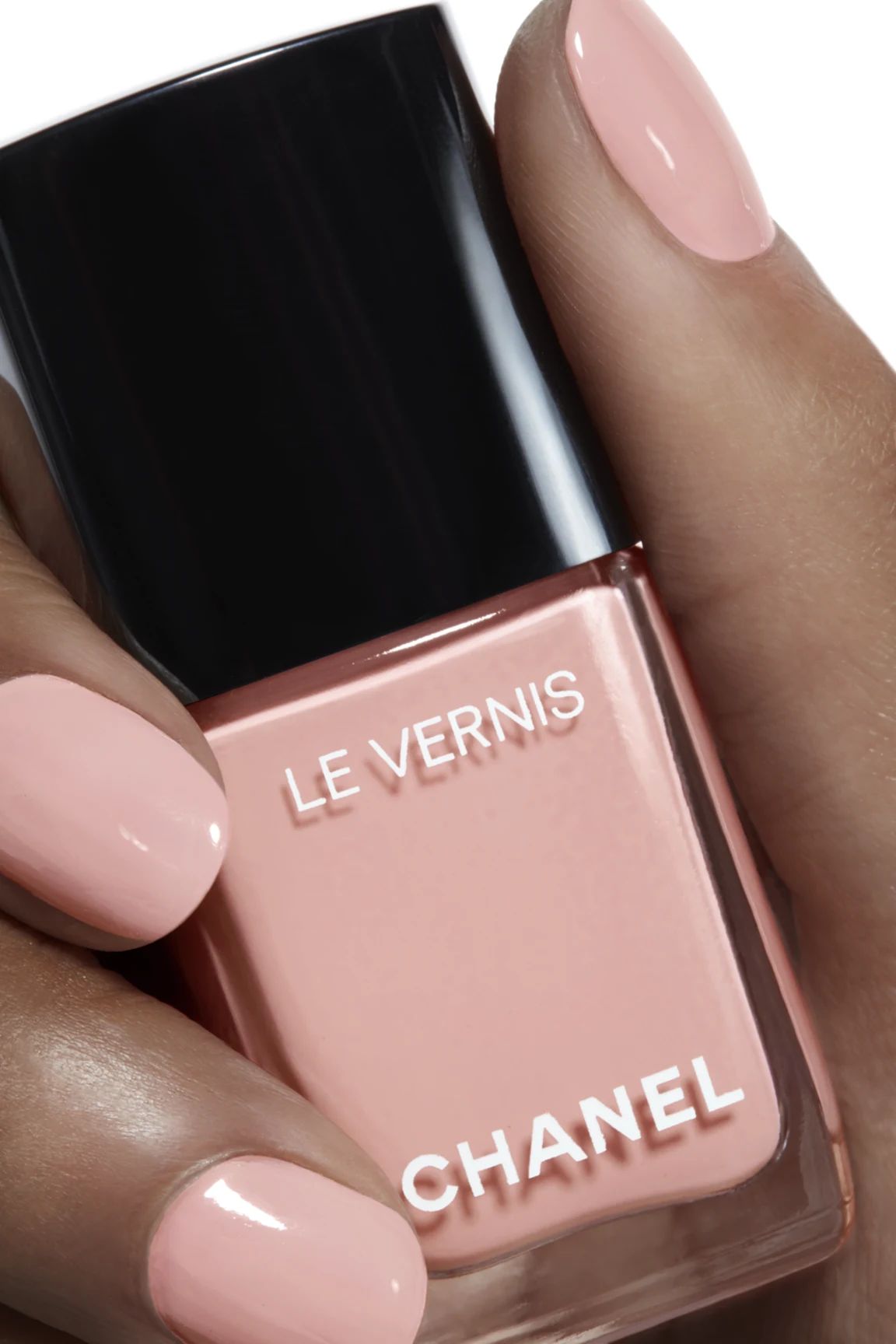 LE VERNIS Longwear nail colour 923 - Onirique | CHANEL | Chanel, Inc. (US)