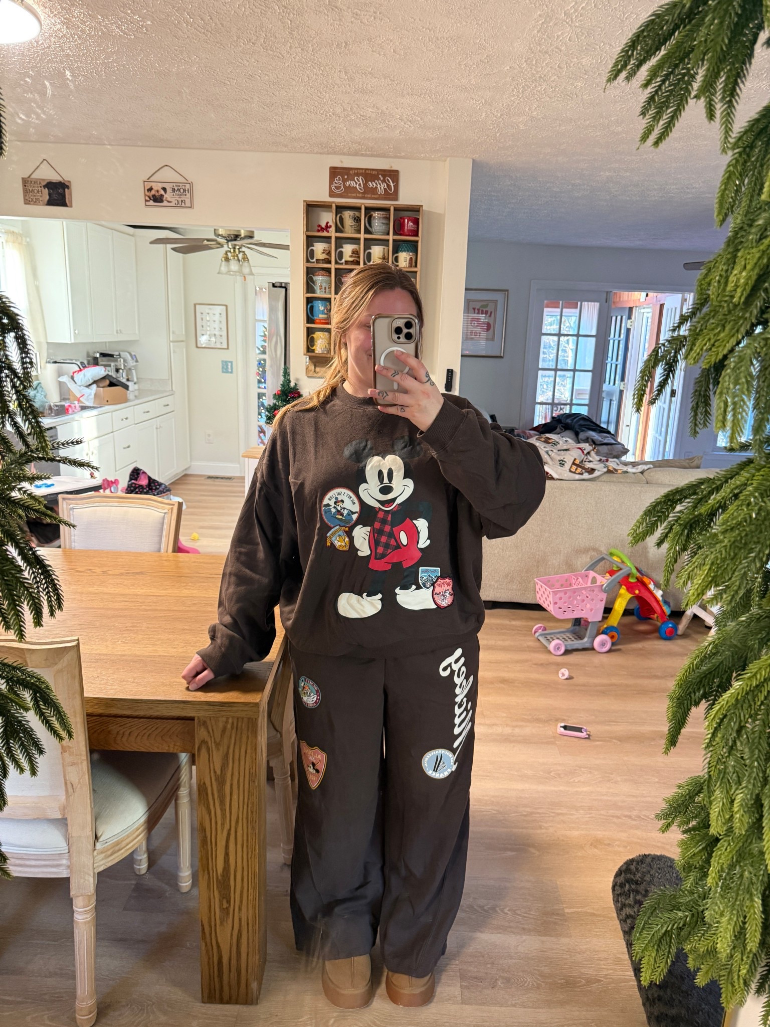 Target ski Mickey lounge set is on sale ! $25

#LTKSeasonal #LTKFindsUnder50 #LTKSaleAlert