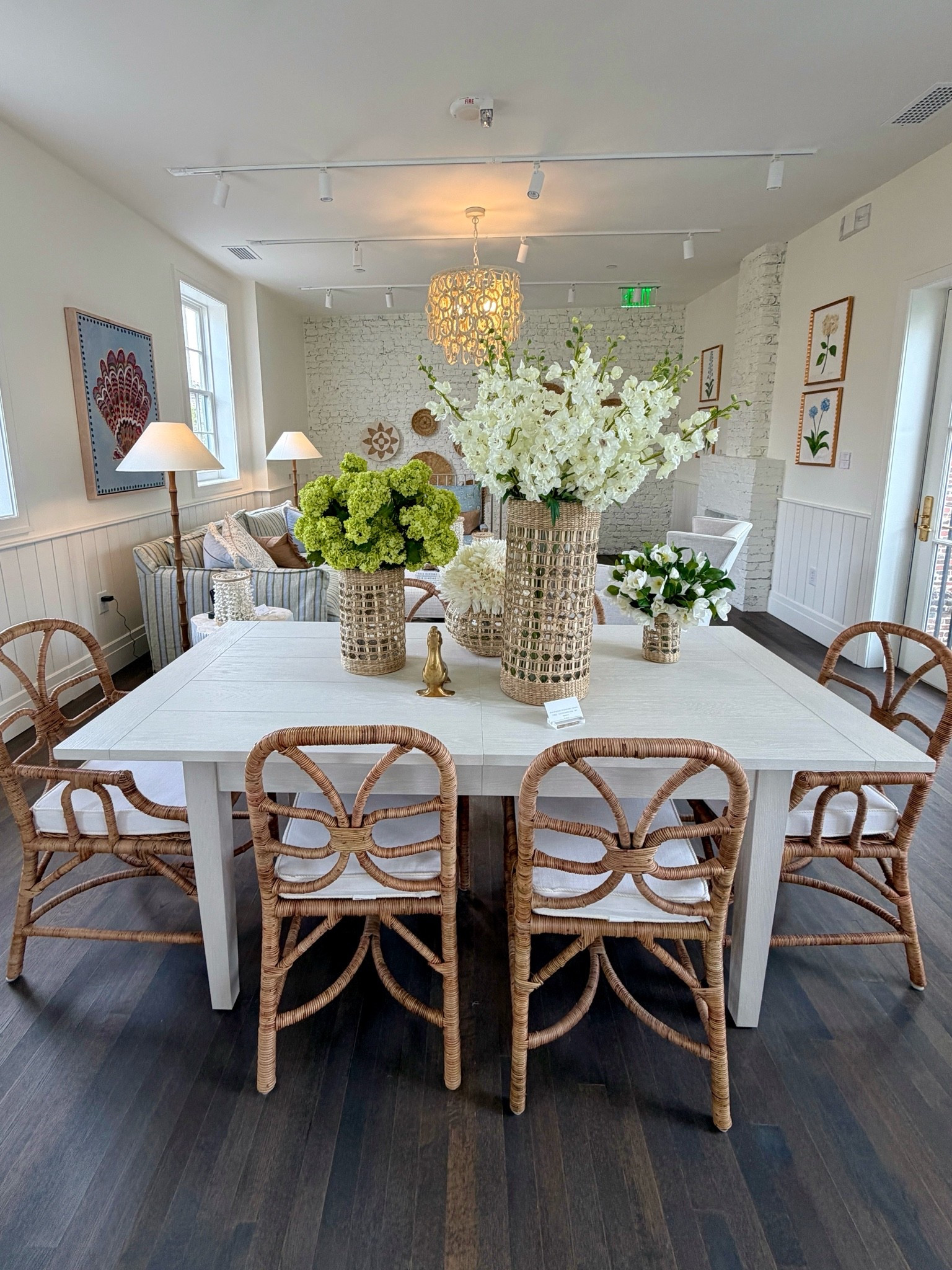 Coastal dining room goals! 🤍 The Serena & Lily Beach House Expandable Dining Table and Antica Side Chairs are such a gorgeous pairing. 💫 The crisp white finish, woven textures, and relaxed elegance create a space that feels bright, inviting, and effortlessly timeless. ✨ #SerenaLily #DiningRoomInspo #DiningRoomFurniture

#LTKHome #LTKSaleAlert
