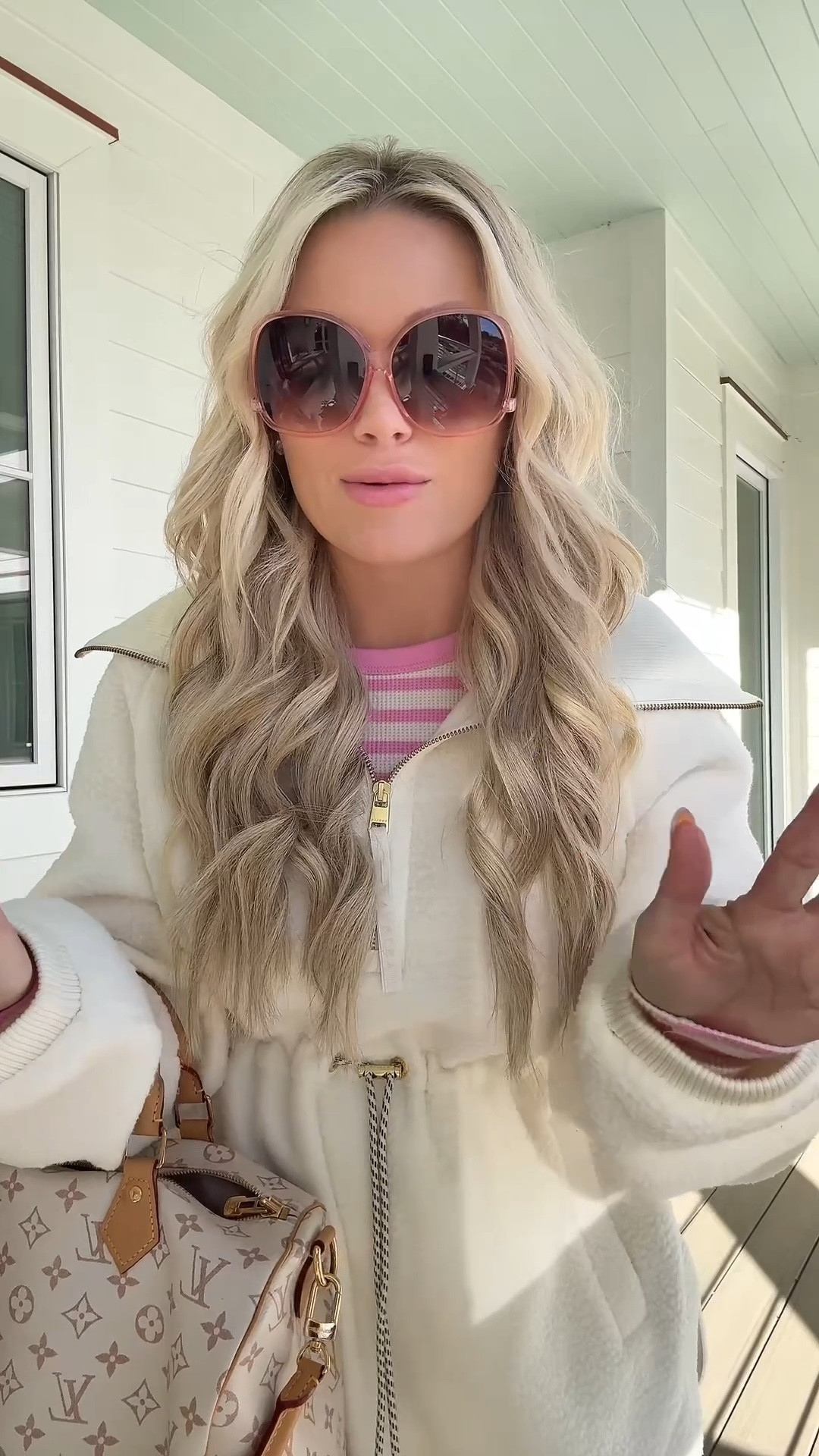 Love these sunnies!! 