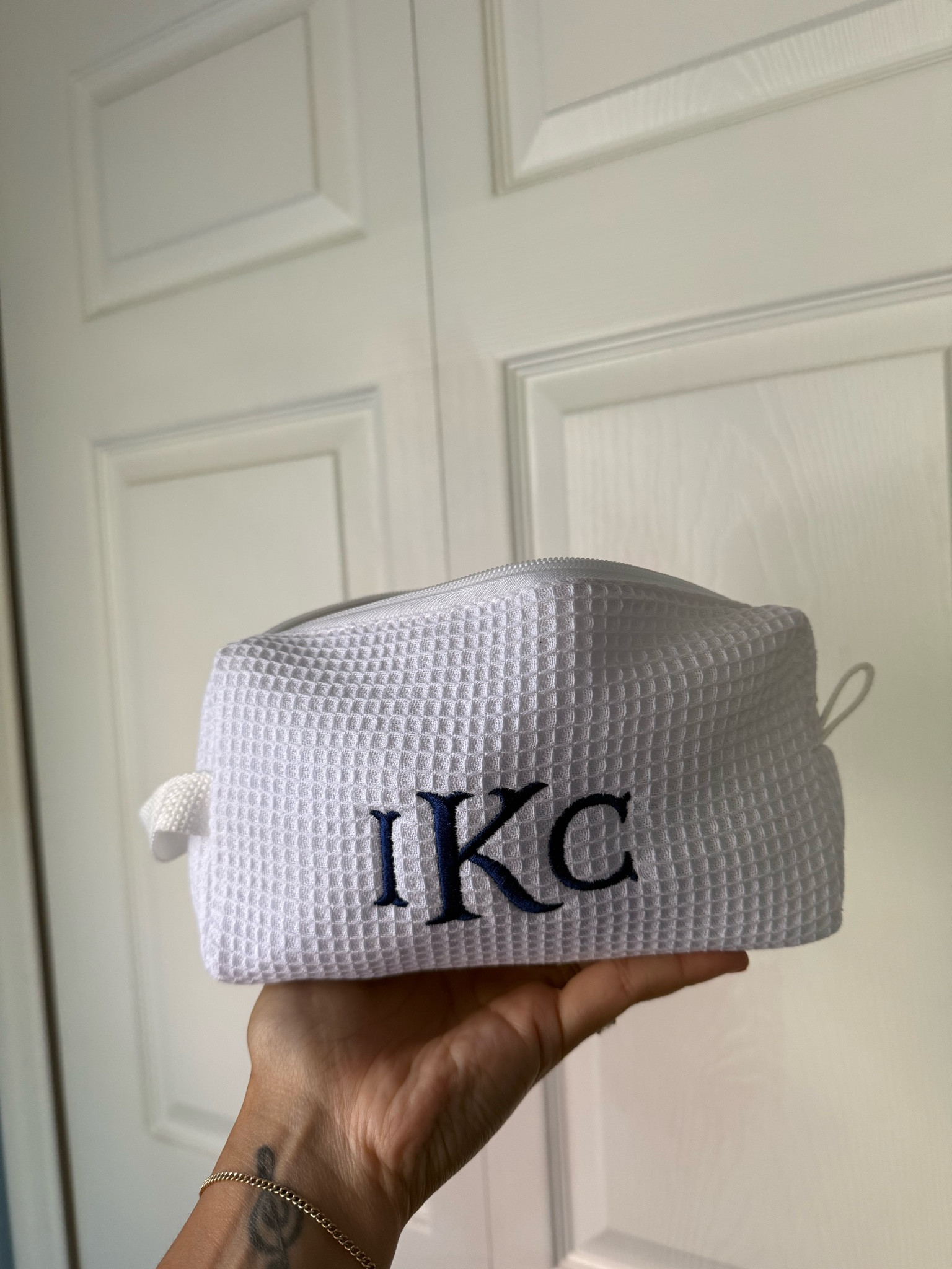 anything and everything customized 💙