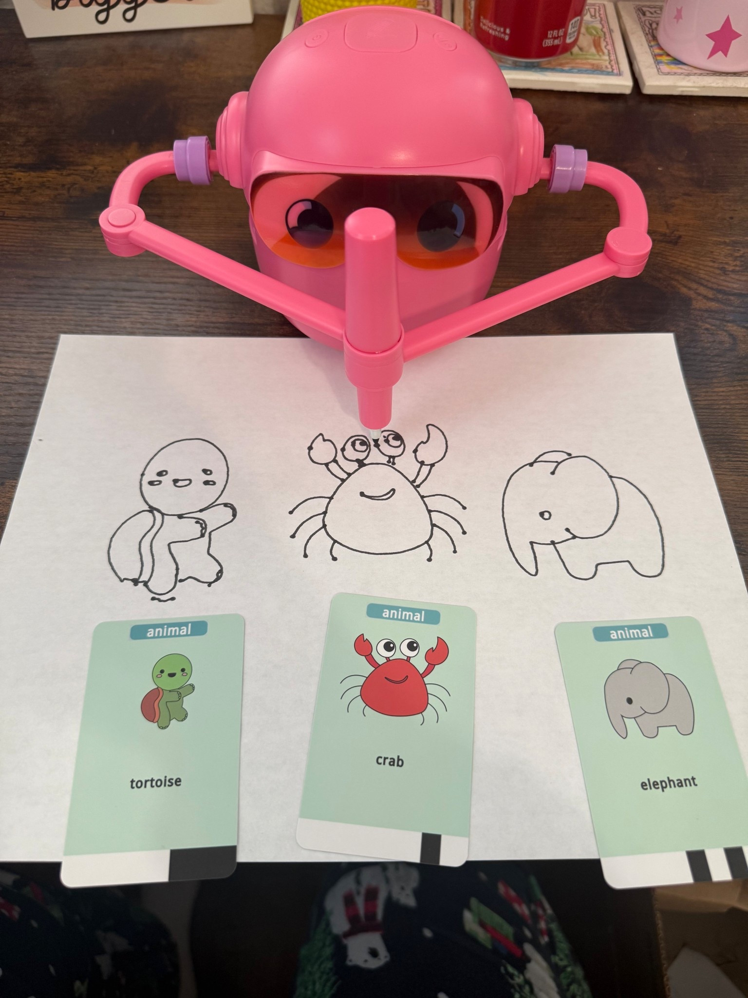 Robot drawing picture Montessori toy. 

#LTKGiftGuide #LTKHoliday #LTKKids