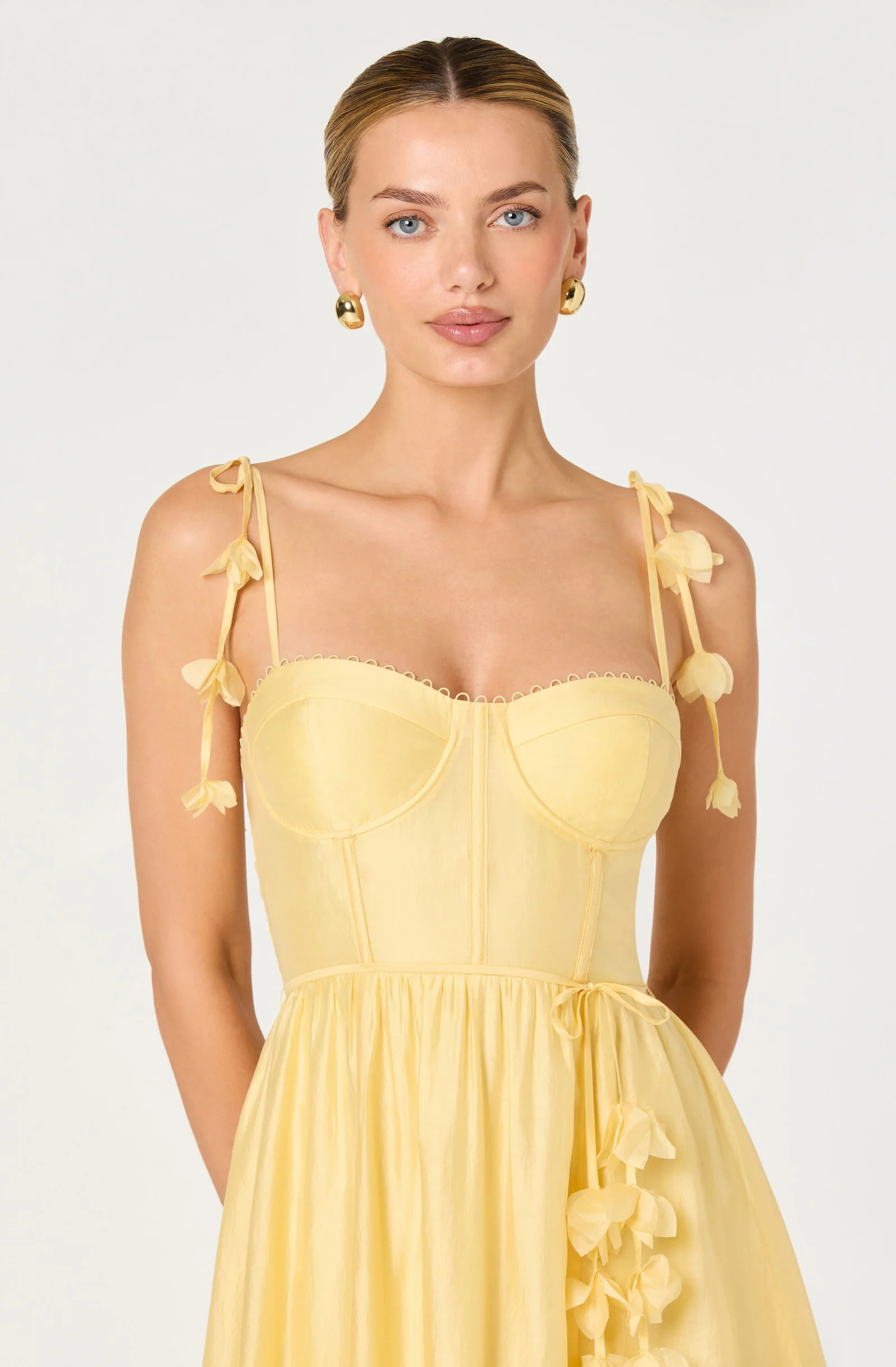 Halcyon 3D Flower Appliqué Midi Dress | ASTR The Label (US)