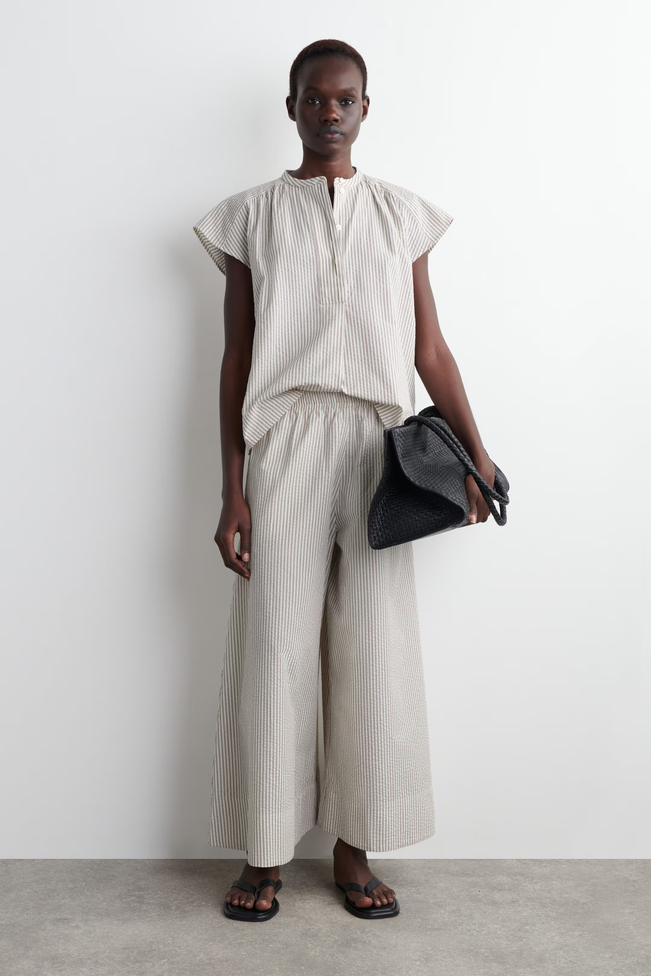 SEERSUCKER CULOTTES - IVORY / BROWN / STRIPED | COS AU | COS (AU)