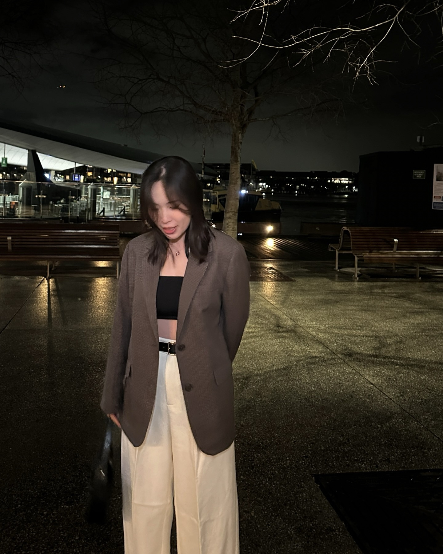 It’s getting warmer now — and I thought I’d be the last person celebrating but she’s entering her mid twenties and drinking hot teas like WHO IS SHE?! Anyway, here’s a dinner outfit inspo for those ‘I don’t know what to wear 😫’ nights 😉👍

Tube top @kookai_australia 
Blazer @mujiaus 
Pants @lovebonito 
Shoes @tonybianco 
Bag @charleskeithofficial 

#imwithcharleskeith #charleskeithfamily