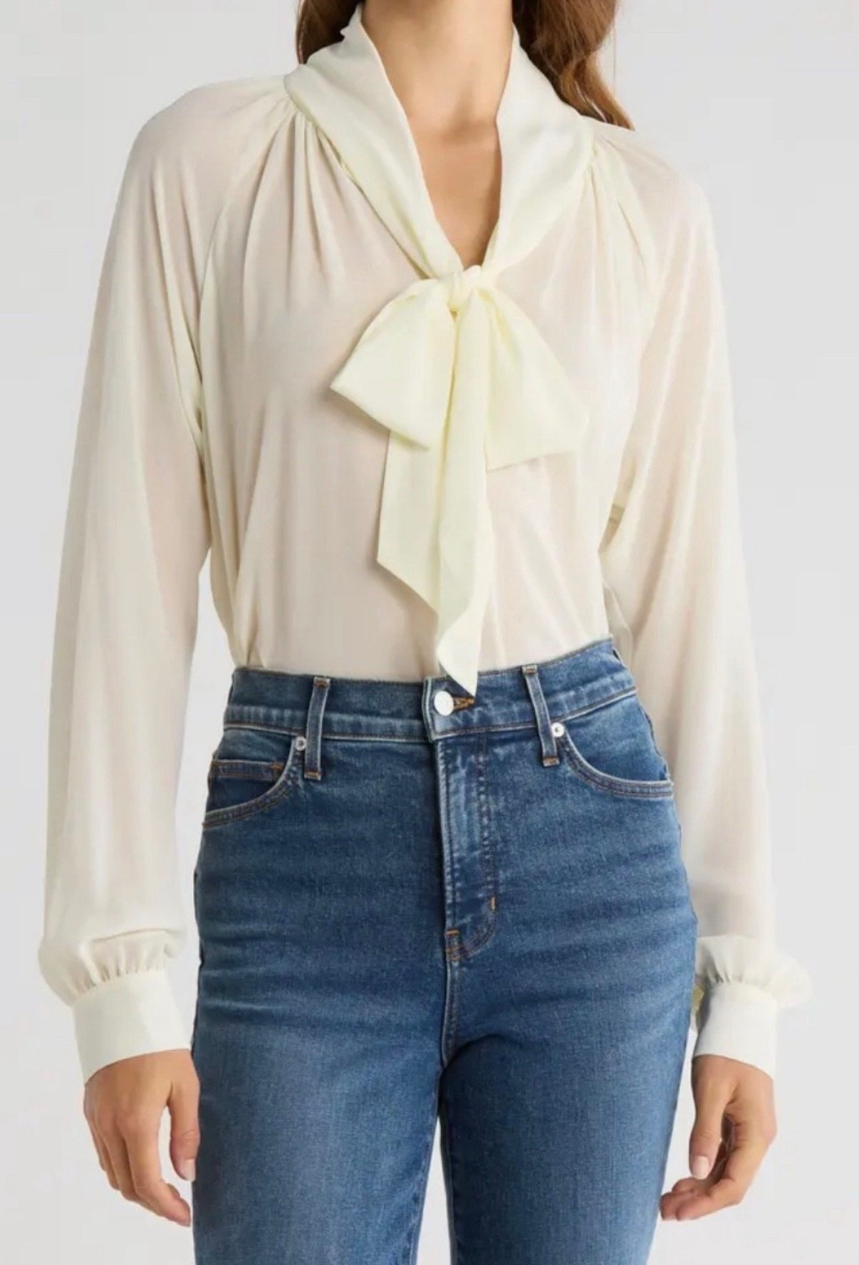 Fall top
Fall outfit
Blouse 
Top
Lace top
Bow top
