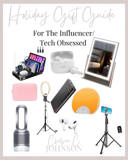 Gift for the influencer and techies
Charging station
Sunrise alarm clock
Pouch for cords
Ring light
Tripod
Backup charger
AirPods Pro
JBL ear buds
Led makeup mirror
Dyson fan


#LTKhome #LTKSeasonal #LTKHoliday