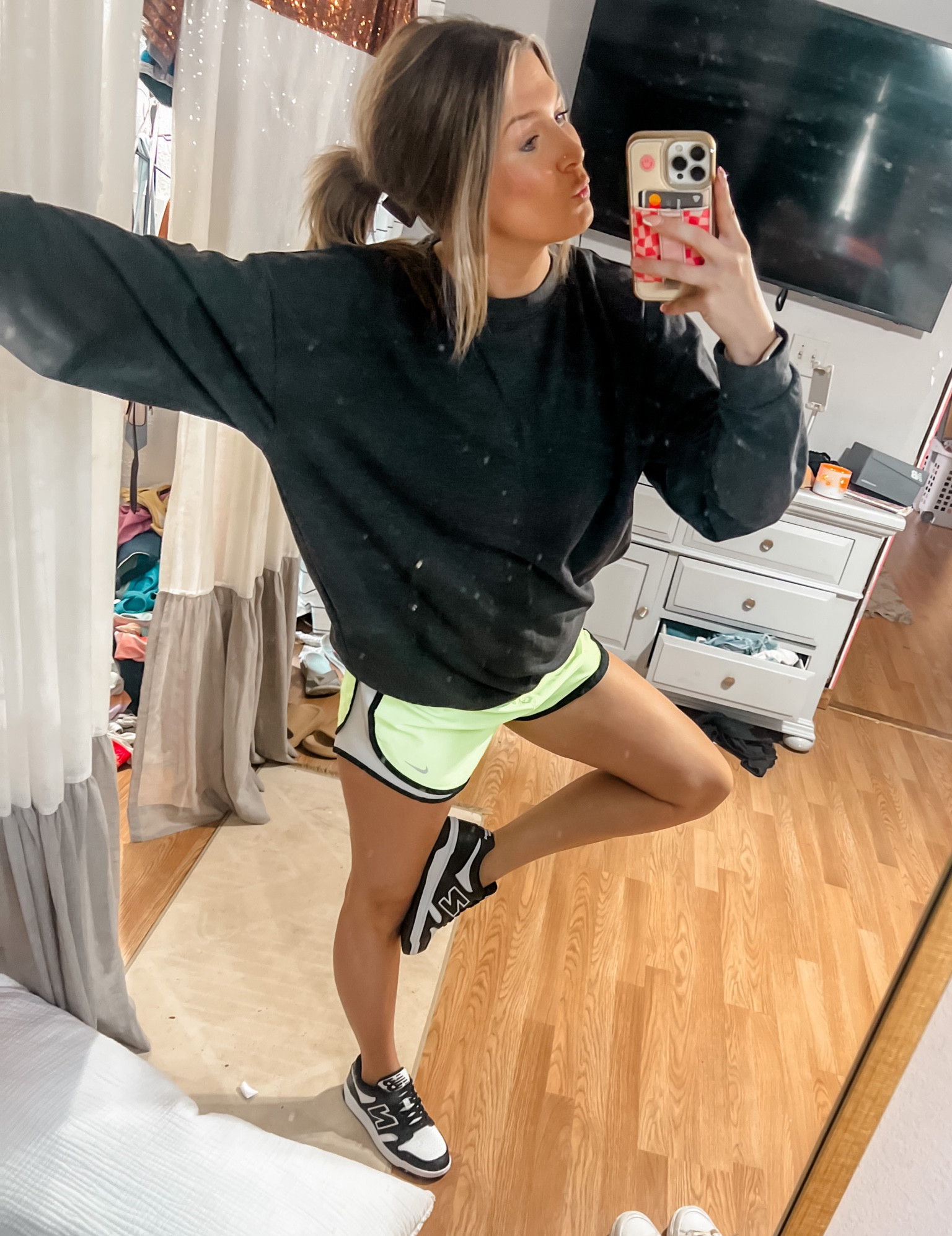 Shoes | neautral shoes | must have shoes | new balance shoes 

#LTKsalealert #LTKHolidaySale #LTKfindsunder100