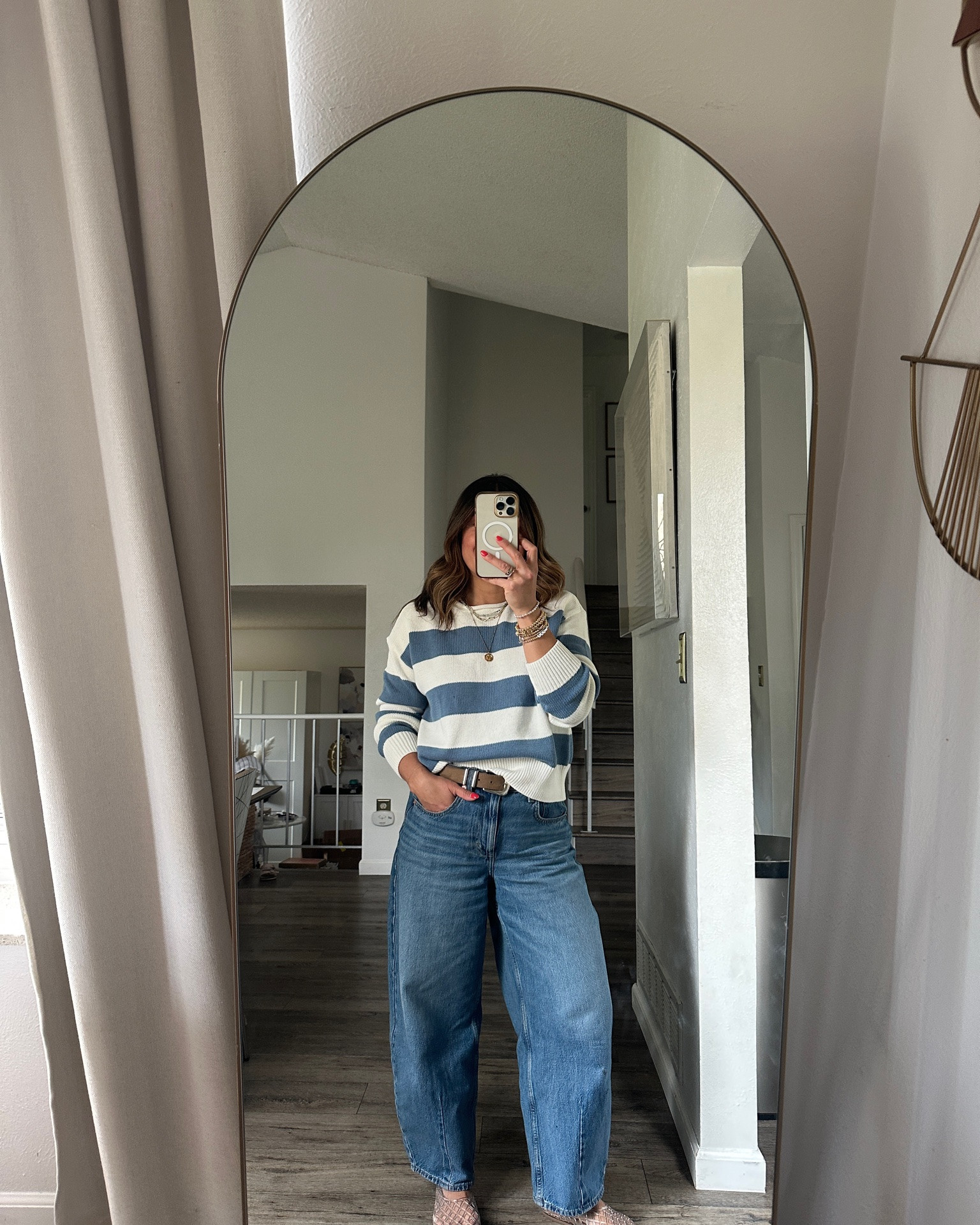 The $38 jeans I can’t stop talking about! They are so flattering and cute! And they feel a lot more expensive than what they look like. 
Sweater size xs
Jeans size 4

#LTKSeasonal #LTKootd