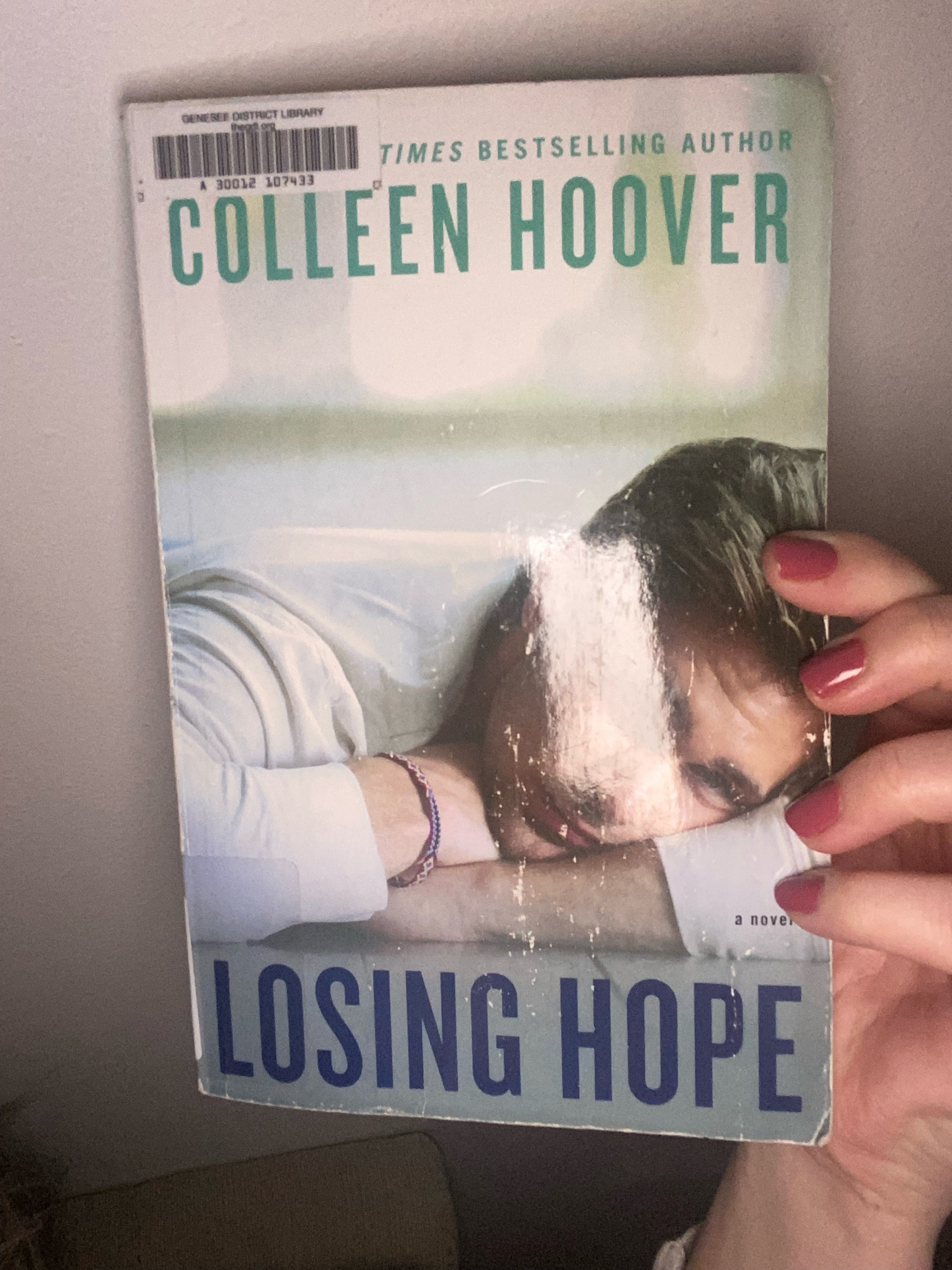 Currently reading and other Colleen Hoover favs // amazon finds // books 



#LTKunder50 #LTKtravel #LTKFind